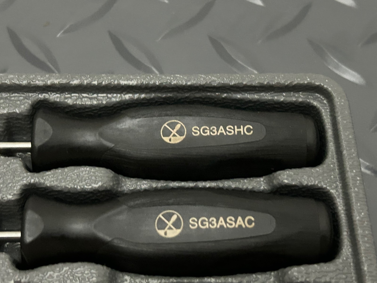 Snap-on Tools USA NEW 4pc BLACK Soft Grip Miniature Pick Set SGASA204CBK