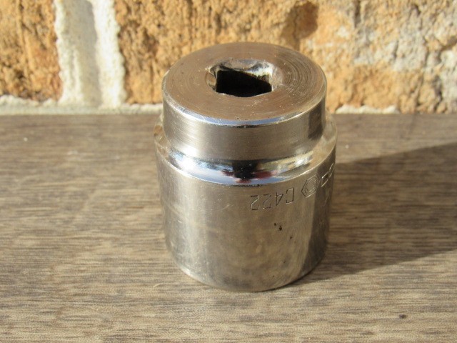 MATCO C422 1/2″ DRIVE 1 5/16″ CHROME SHALLOW 12 POINT 1 & 5/16″ C 422 SOCKET SAE