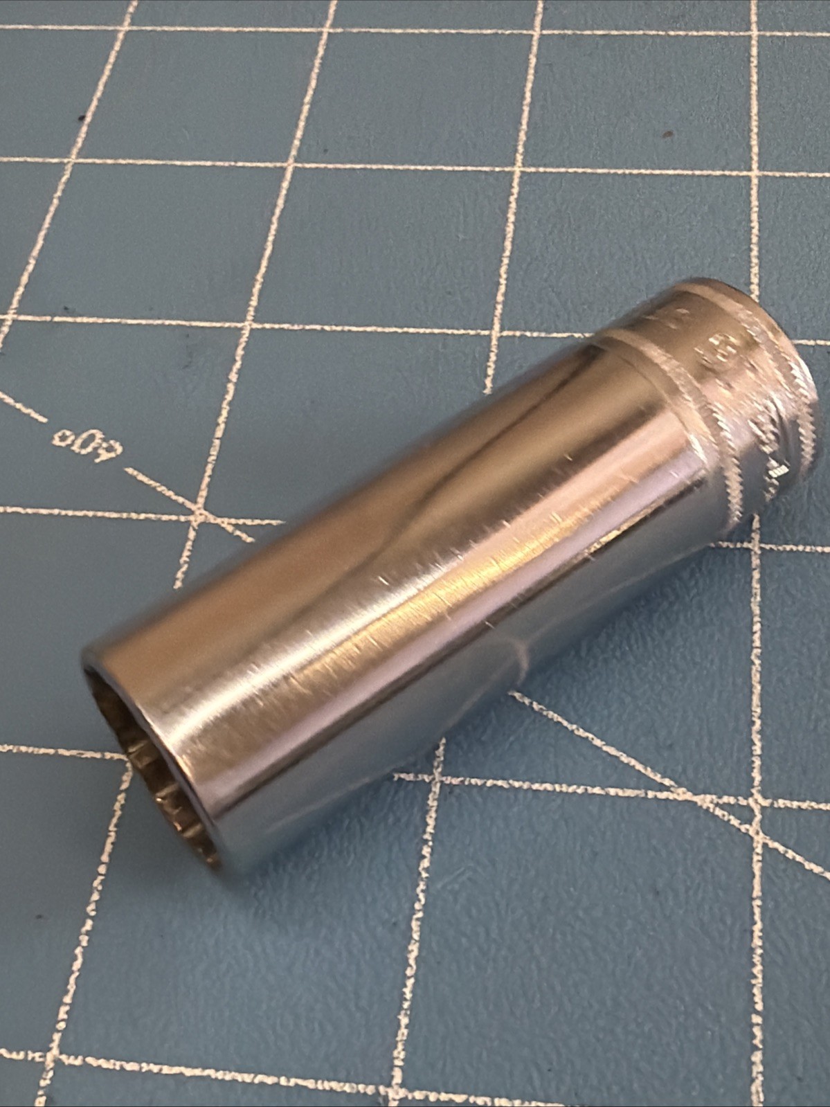 Snap-on Tools SFM16 3/8″ Drive 16mm Metric 12 Point Deep Chrome Socket – USA