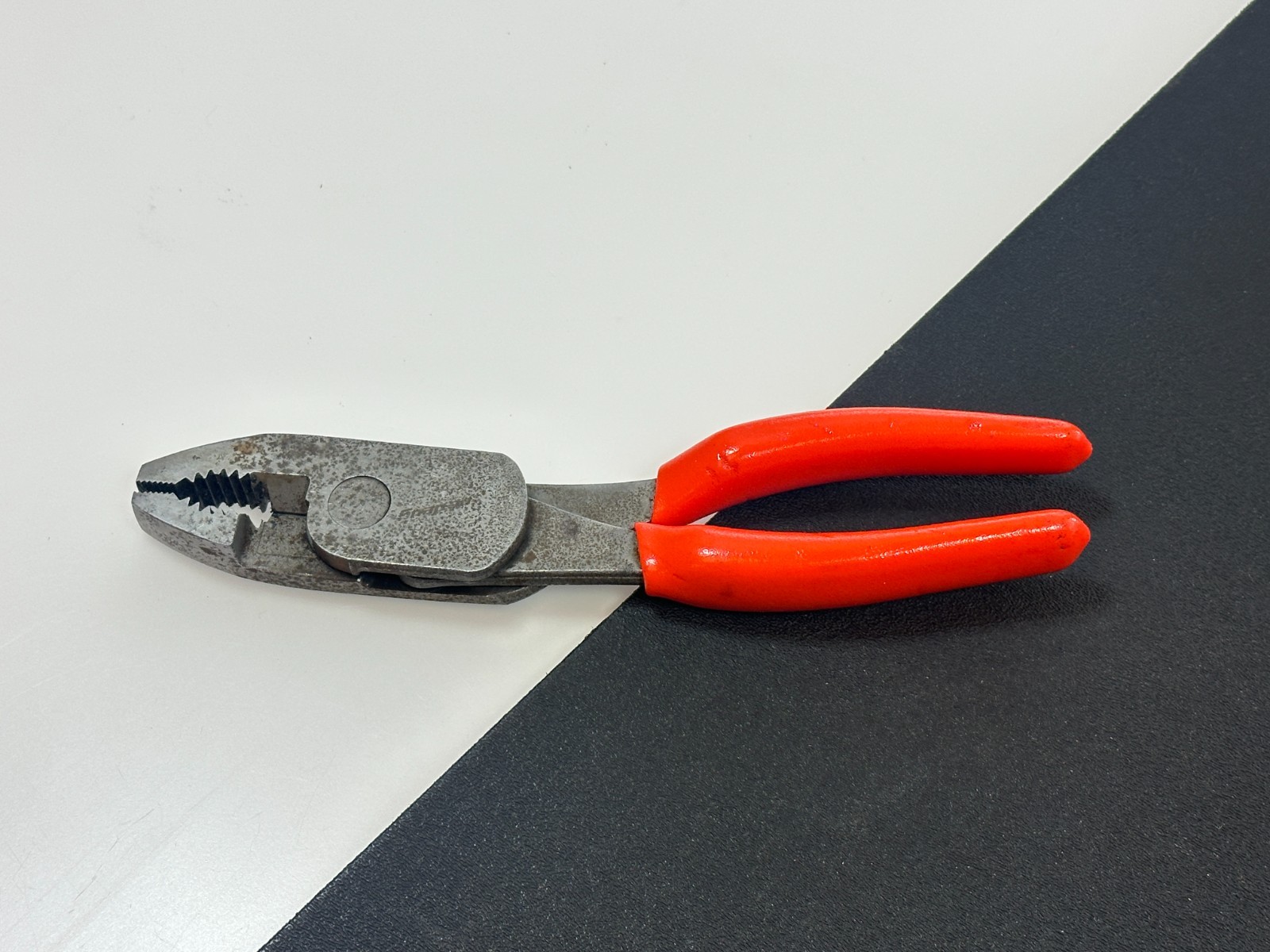 🇺🇸 Snap-on Tools USA ORANGE Comfort High Leverage Combination Pliers HL138ACPO