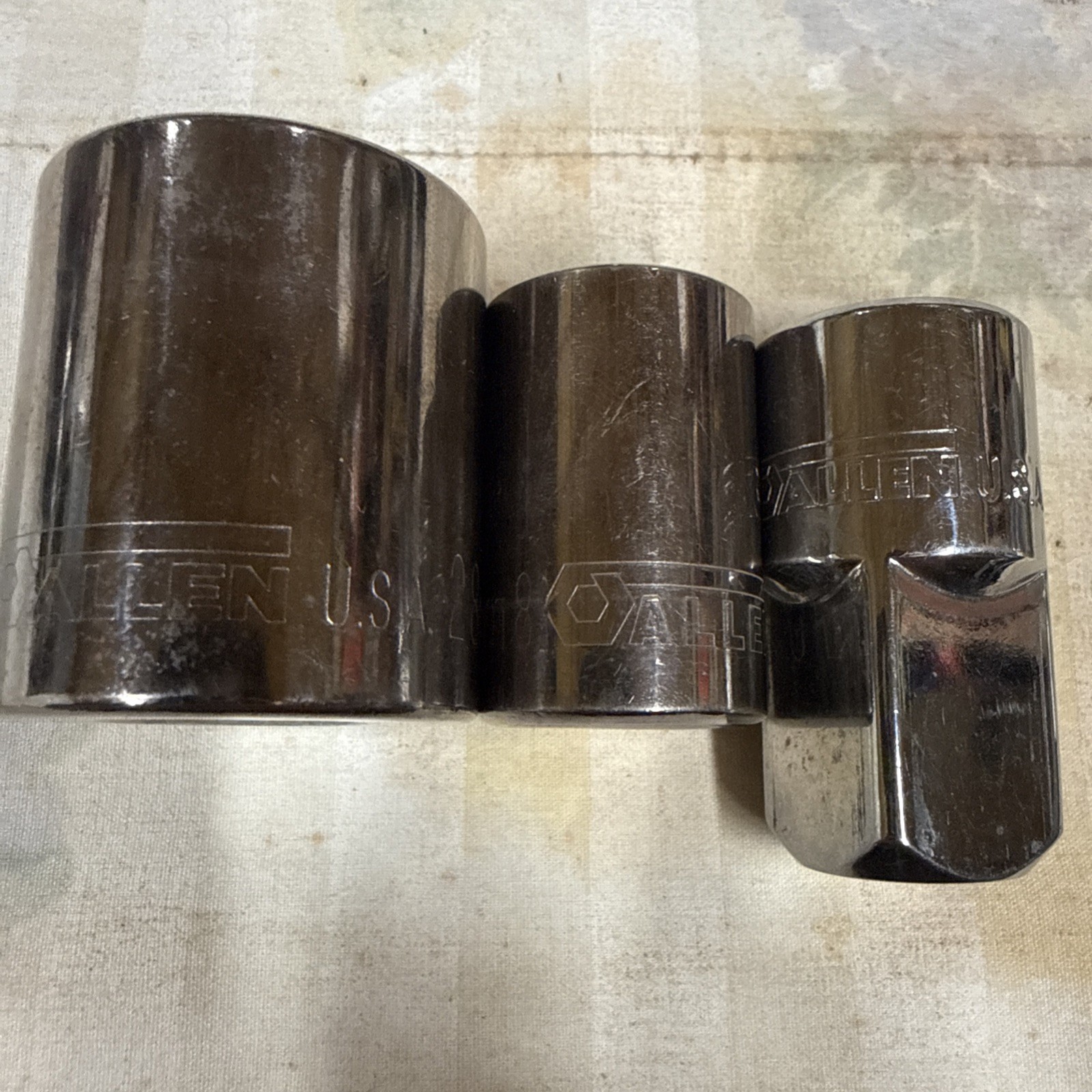 True craft, Chrome Vanadium 3/4”dr/ Allen 1/2” Drive Sockets. 5 Exc. Sockets