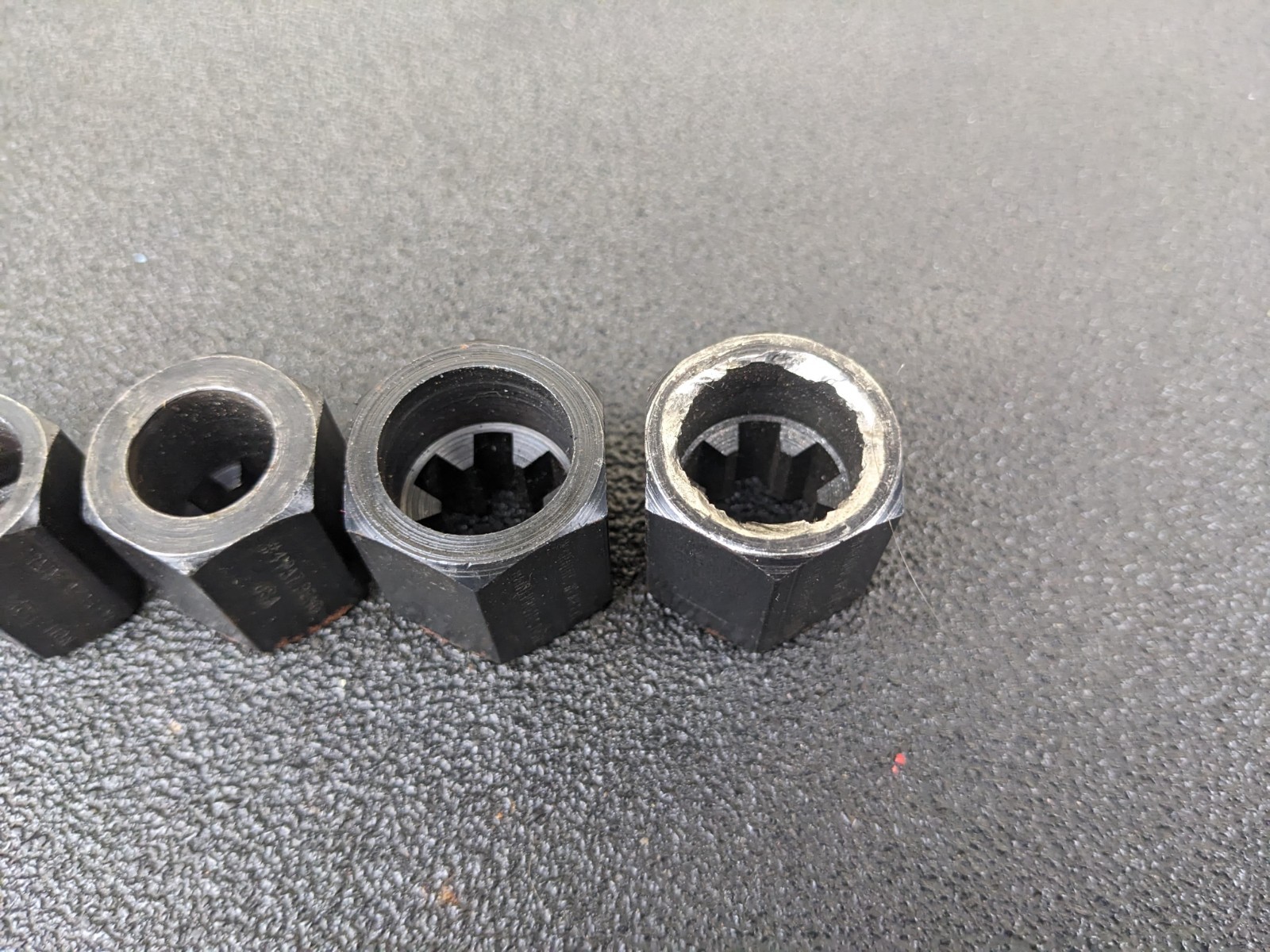 #bp460 Lisle Tool 19250 6pc Stuck Bolt Nut and Stud Remover Set