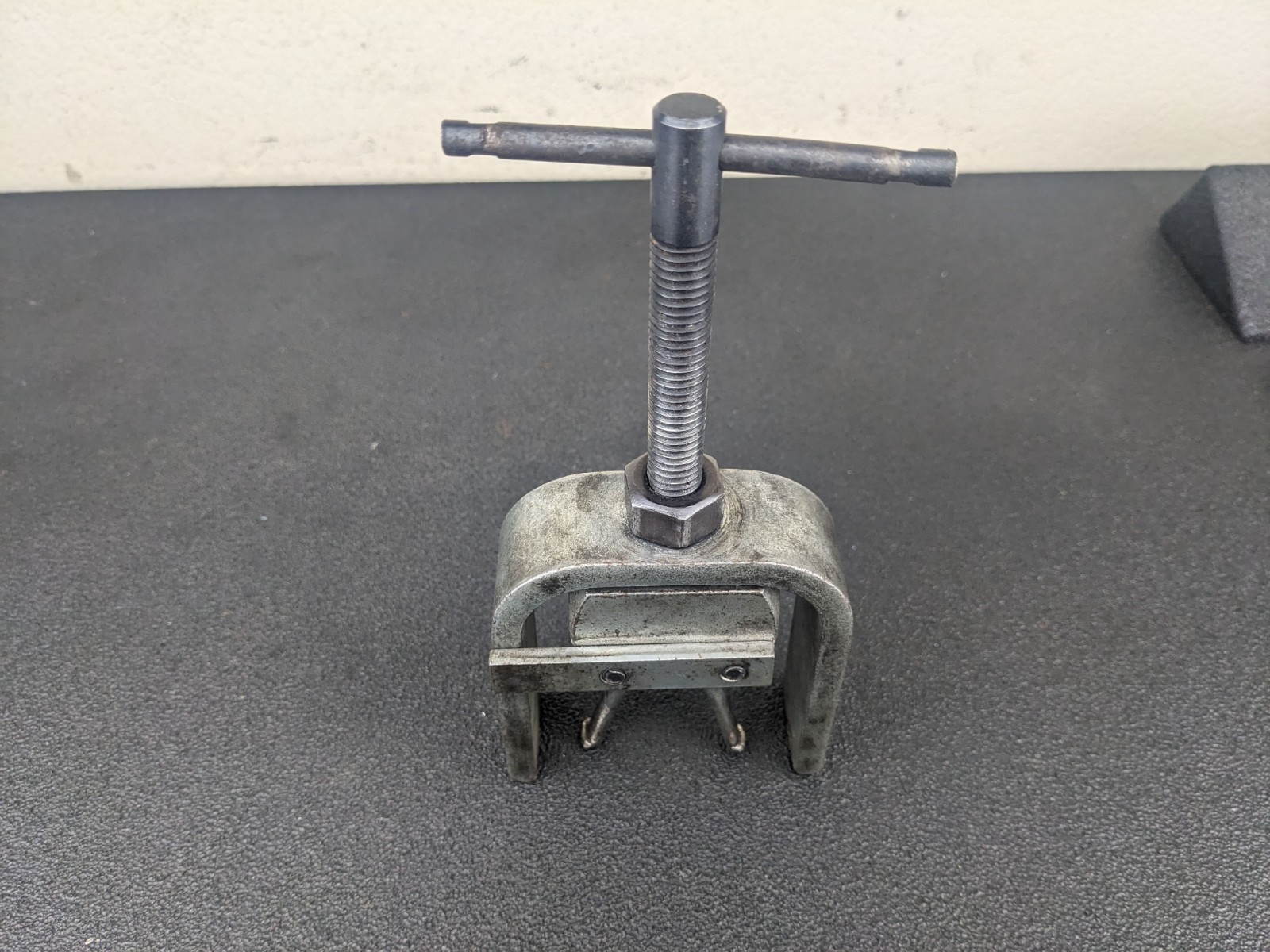 #bl271 Proto J4059 Pilot Bearing Puller Small & Large Bearing Puller