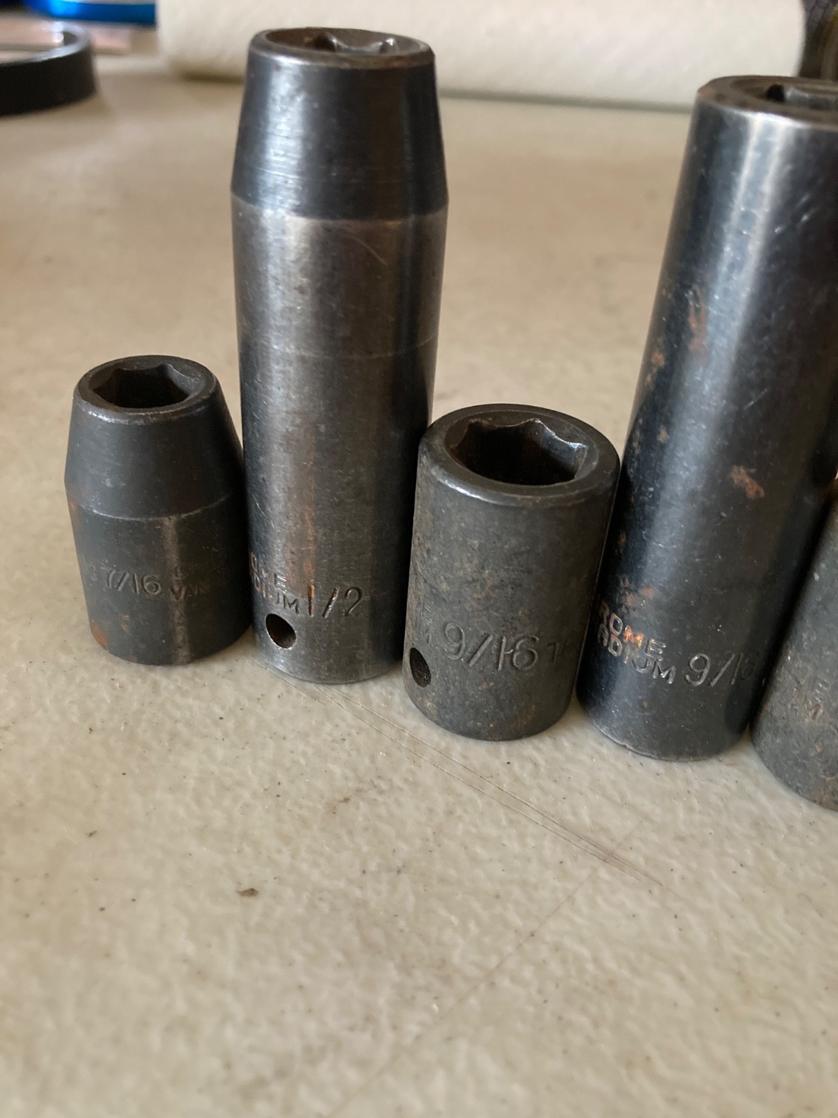 Assorted 1/2″ drive 6pt impact sockets