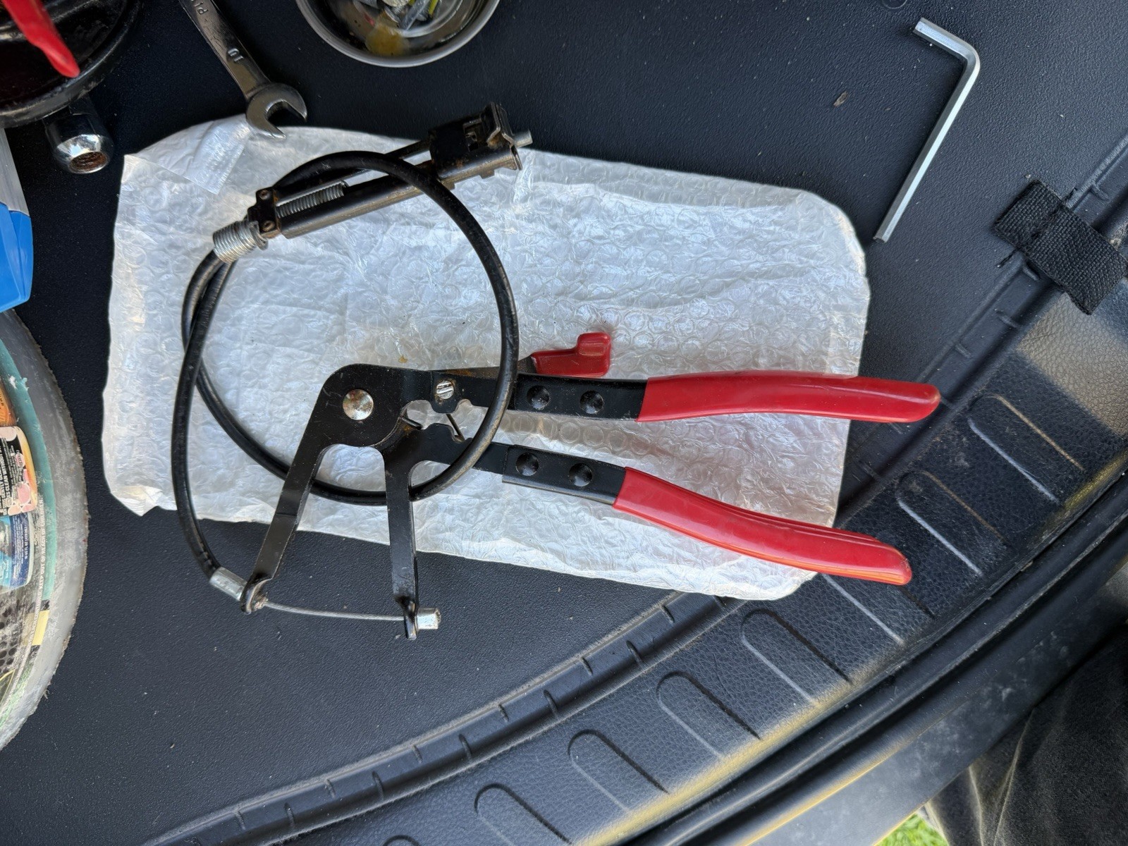 Heavy Duty Cable Flexible Wire Hose Clamp Pliers Car Repairs Removal Tools