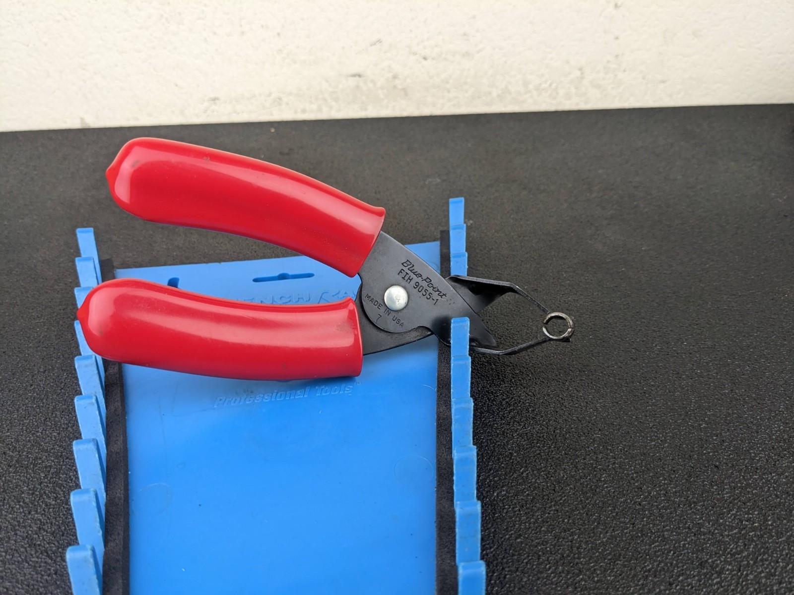 #bo546 Blue Point Fuel Line Disconnect Pliers FIH 9055-1