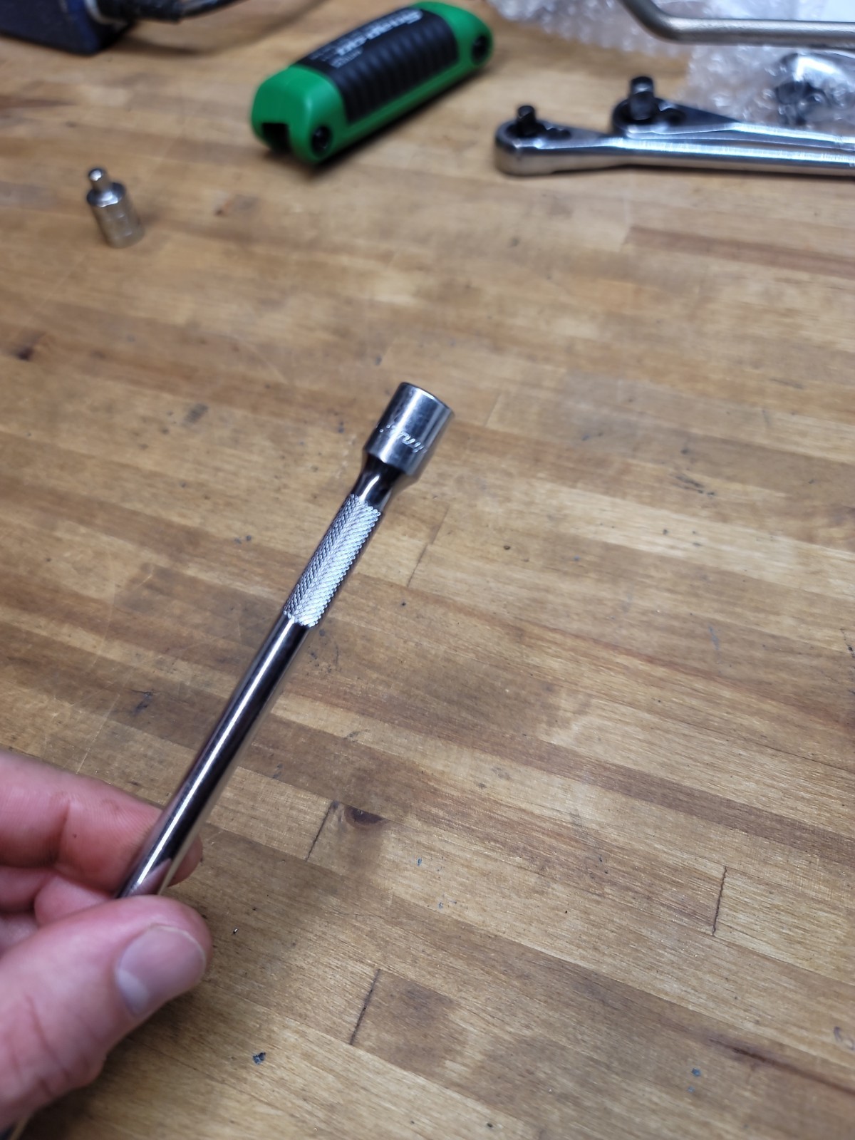 Snap on Tools USA TMXK140 1/4″ Drive 14″ Long Extension Bar Knurled Grip Chrome