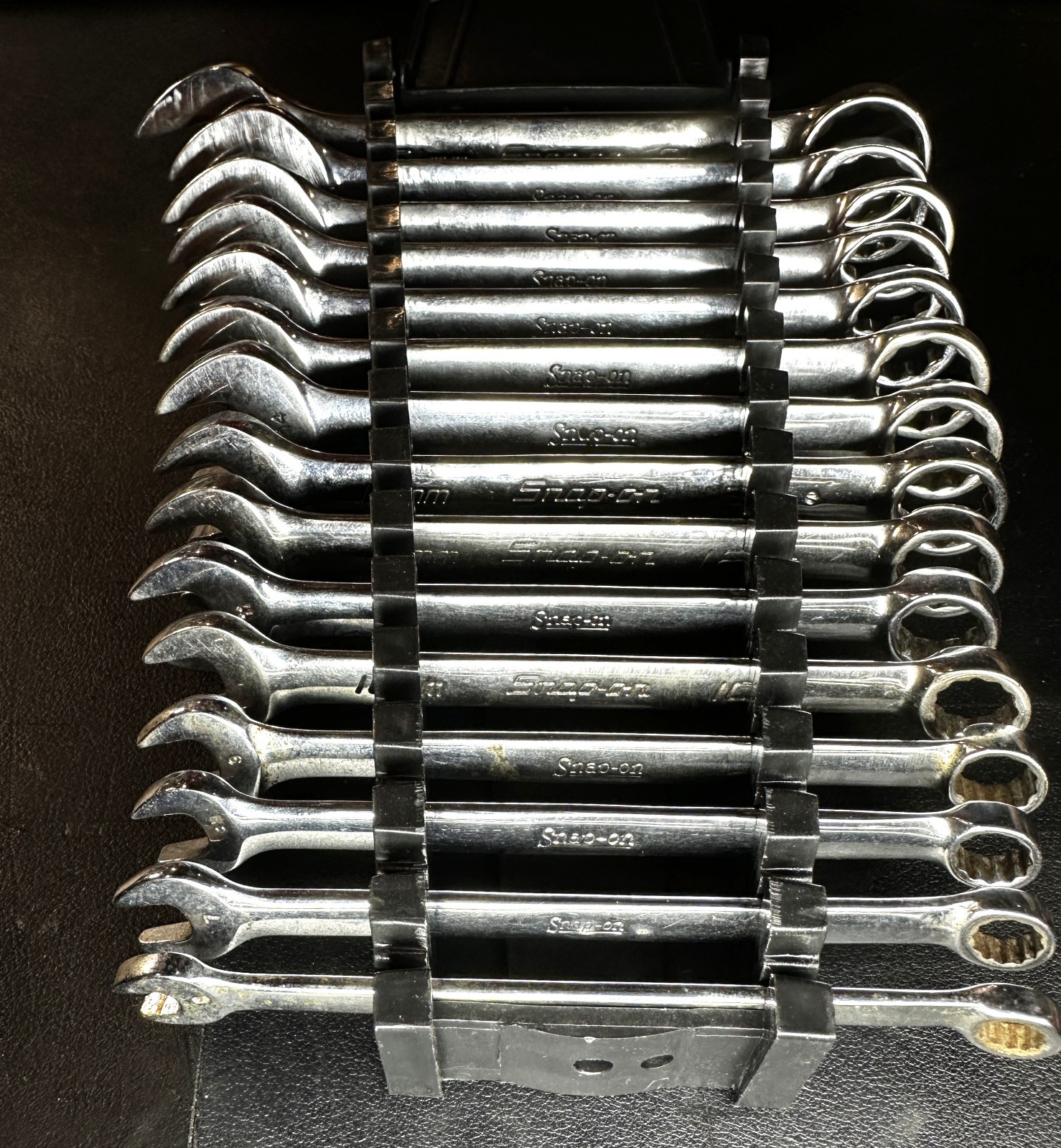SNAP ON OEXM-SERIES 15-Pc 12-Pt Metric Flank Drive® Short Combination Wrench Set