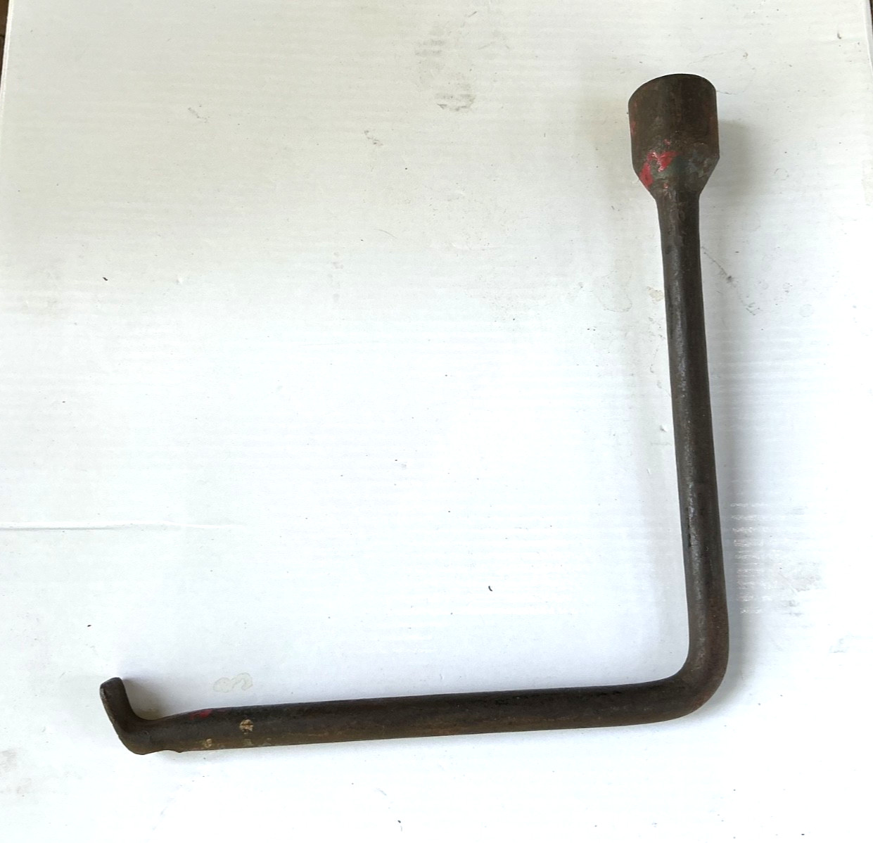 MGTD ORIGINAL LUG WRENCH. EARLY STYLE UP TO 1951. 13/16 or 7/16W SOCKET
