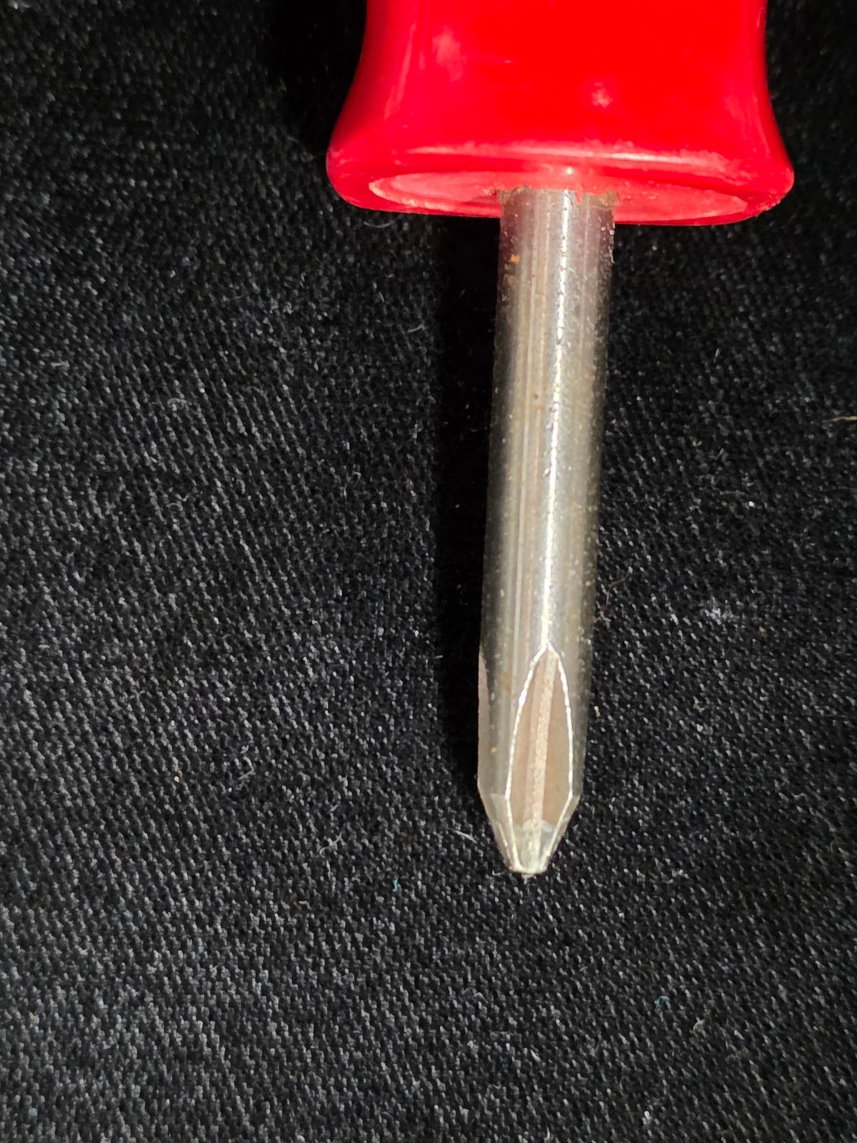 Mac Tools P212A #2 Stubby Phillips Head Screwdriver Red Handle