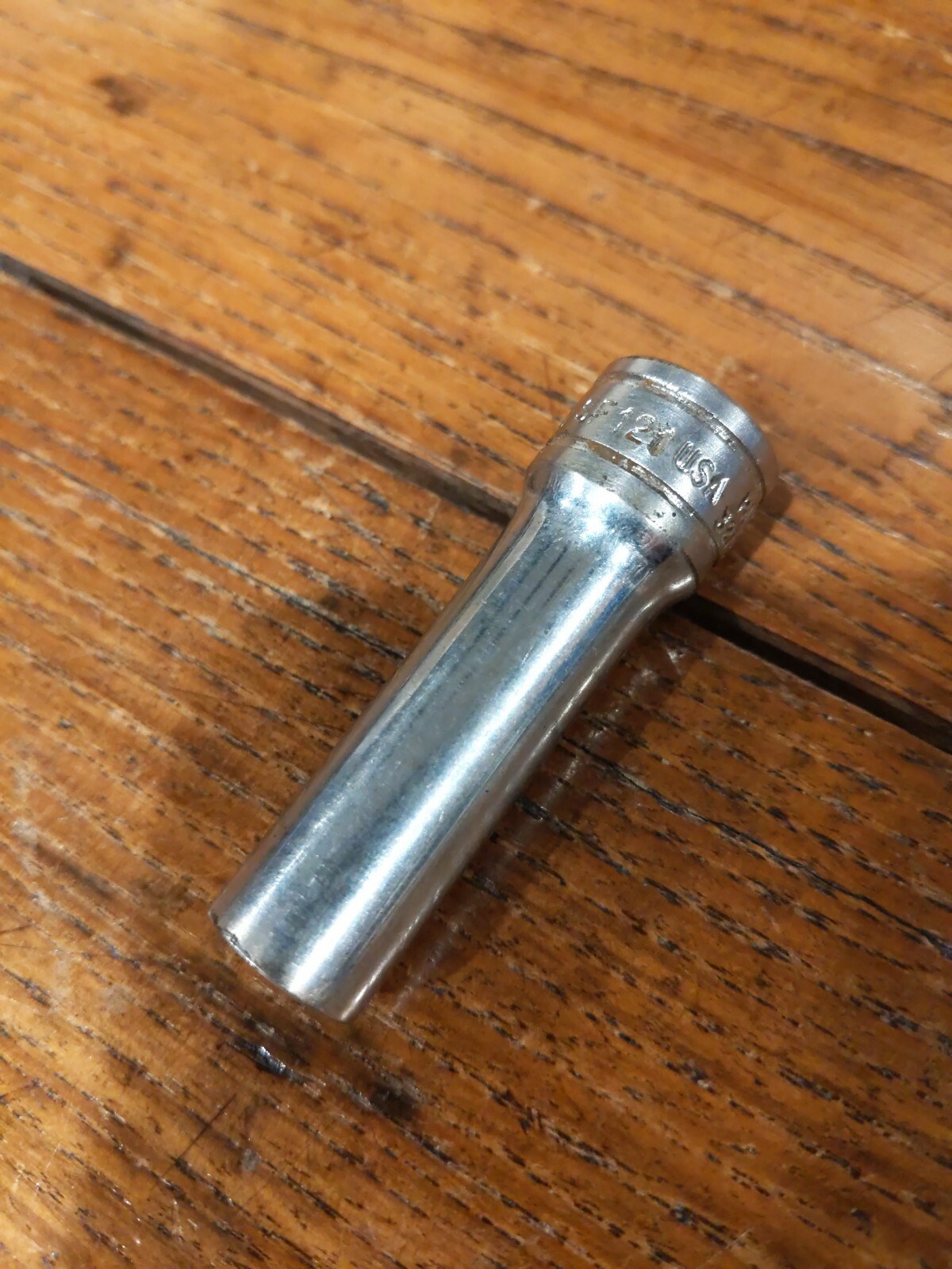 SNAP-ON SF-121 USA 3/8 Deep Socket 3/8-drive 12-pt PAT NO 3273430 underline logo