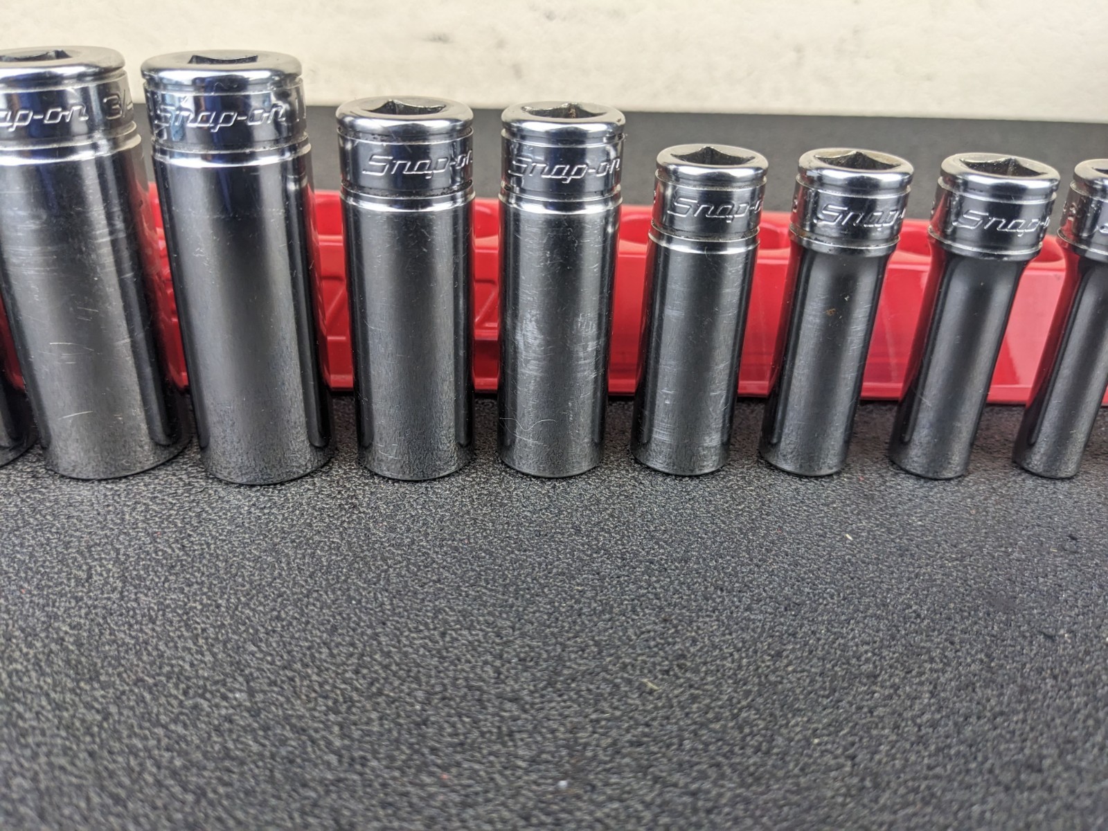 #bm187 Snap-on Tools USA 3/8″ Drive SAE 12 Point Deep Chrome Socket Set 211SFY