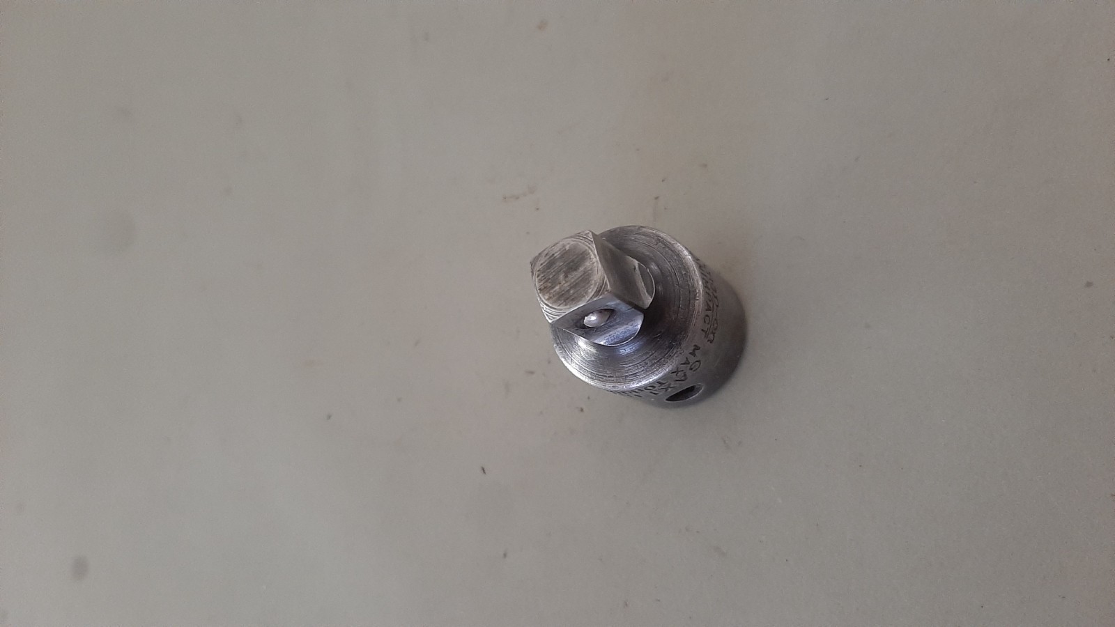 Snap-on 1/2″ Female to 3/8″ Drive Male Adapter Reducer Socket GAX1 Nonimpact 627