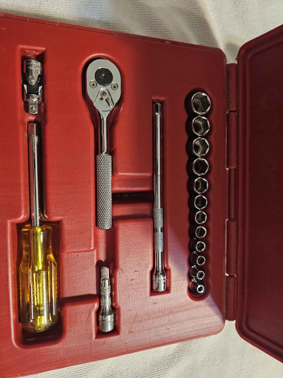 PROTO 1/4IN- 17 PEICE -6PT. SOCKET SET. PROTO TOOLS. MADE IN USA..