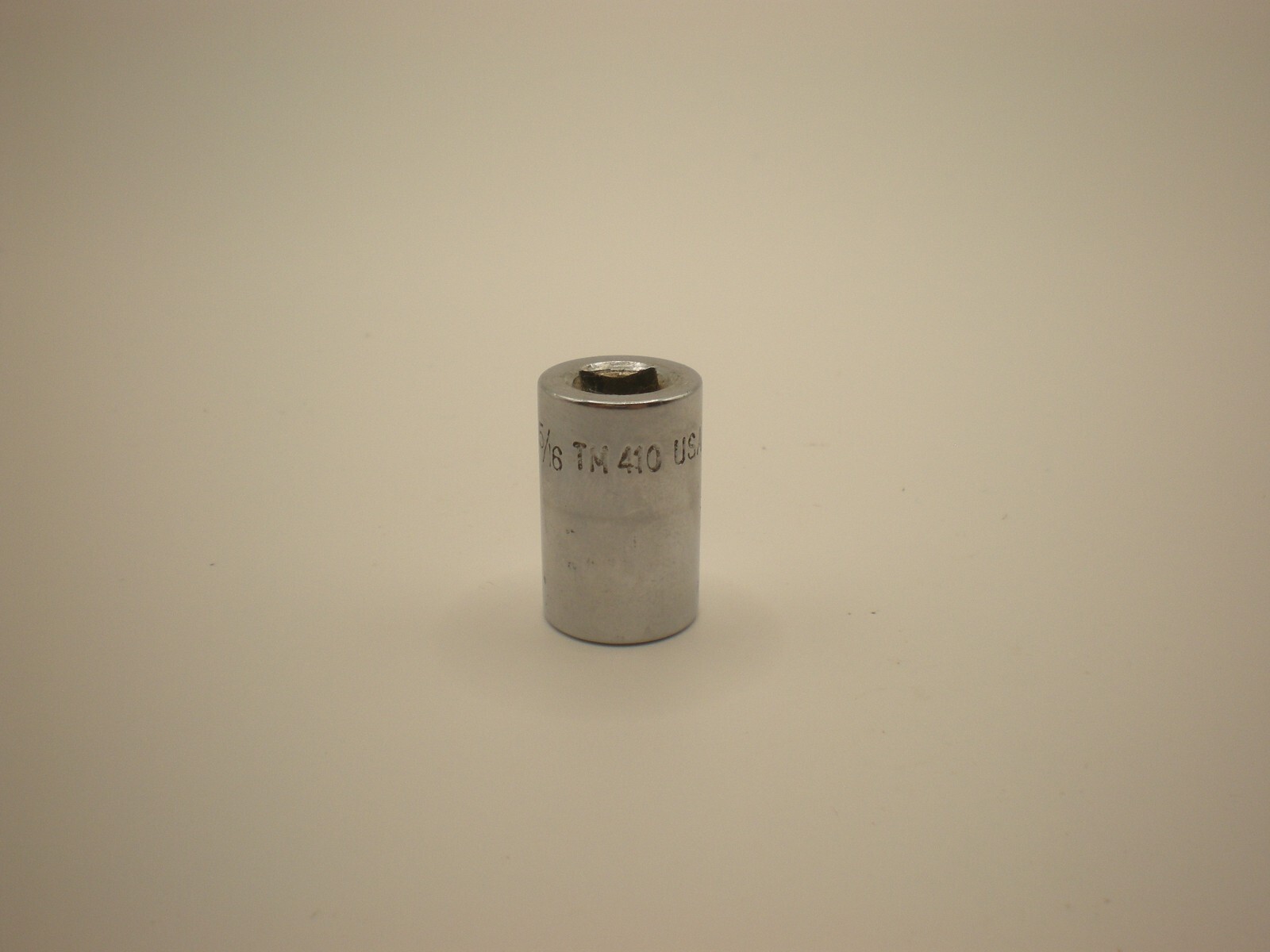 Snap On Tools 5/16″ SAE Socket 8 Point 1/4″ Drive TM410 Made in USA