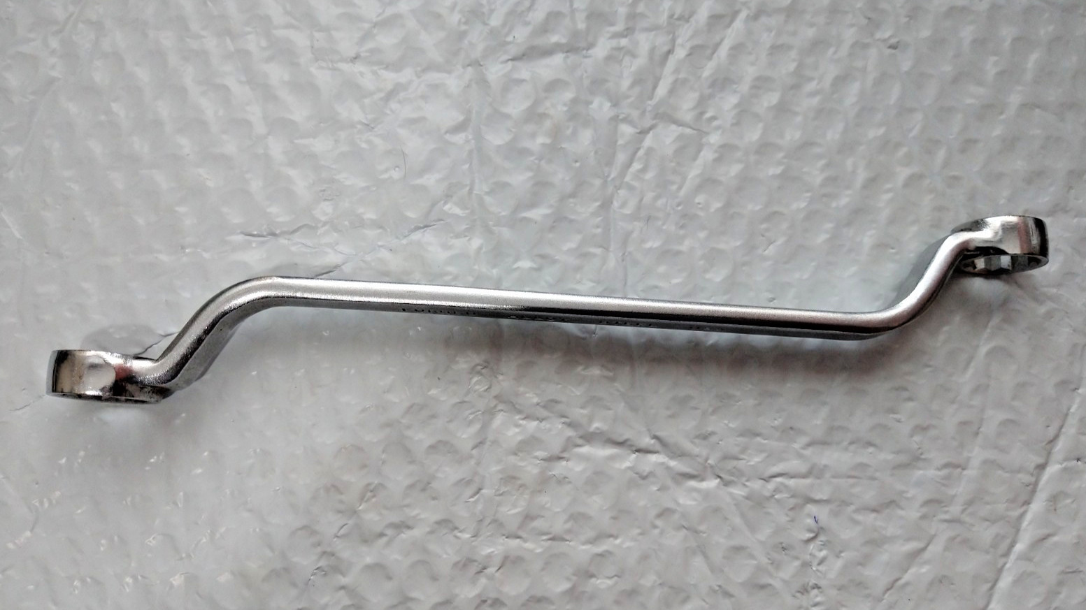 BLACKHAWK TOOLS BW1212, 5/8″x11/16″ DBL BOX WRENCH, 10″ LONG, 12 POINT.