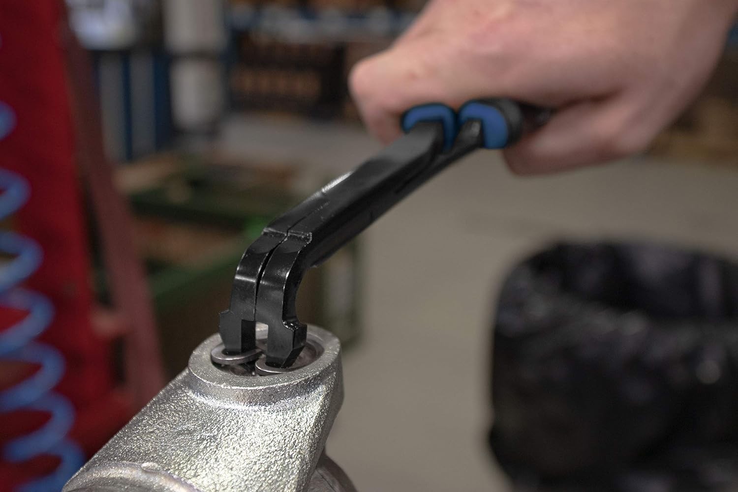 75 Degree U-Joint Snap Ring Pliers for Automotive & Medium Duty Trucks, Cars