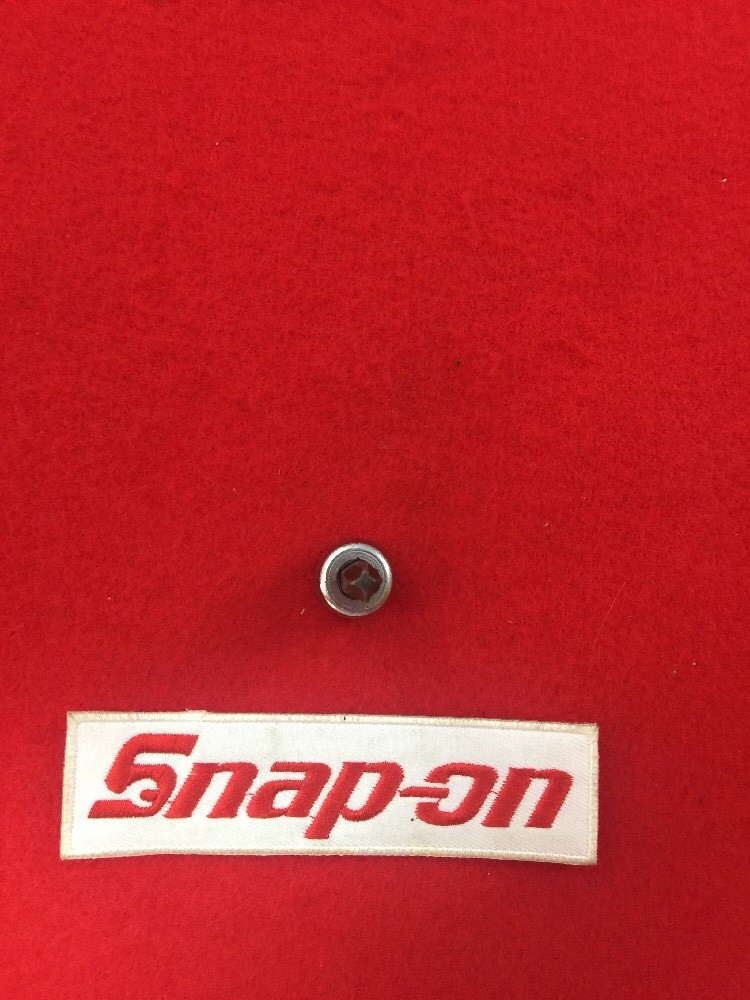 Snap-on Tools USA 3/8″ Drive Phillips # 3 Standard Chrome Socket Driver FP32A