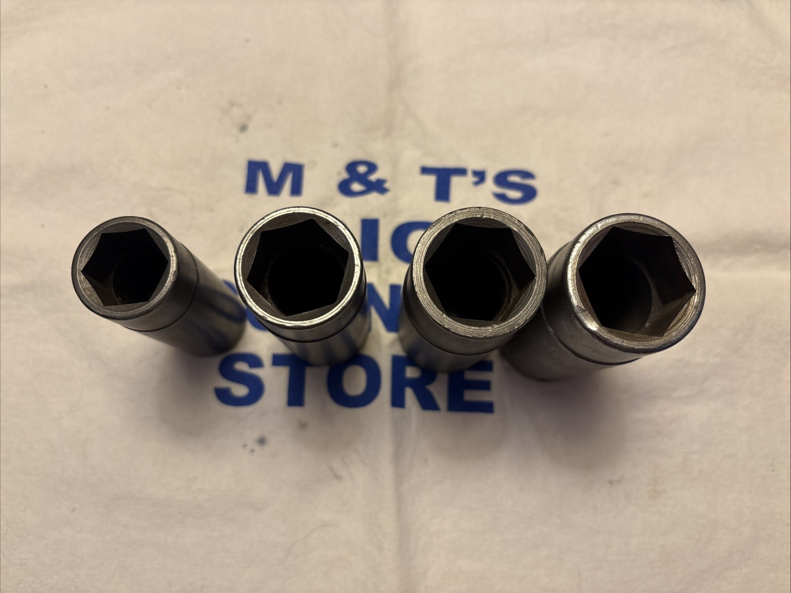 Snap-on Tools 1/2″ Drive 4pc Deep 6pt SAE Impact Socket Set SP240 – SP320 1/2