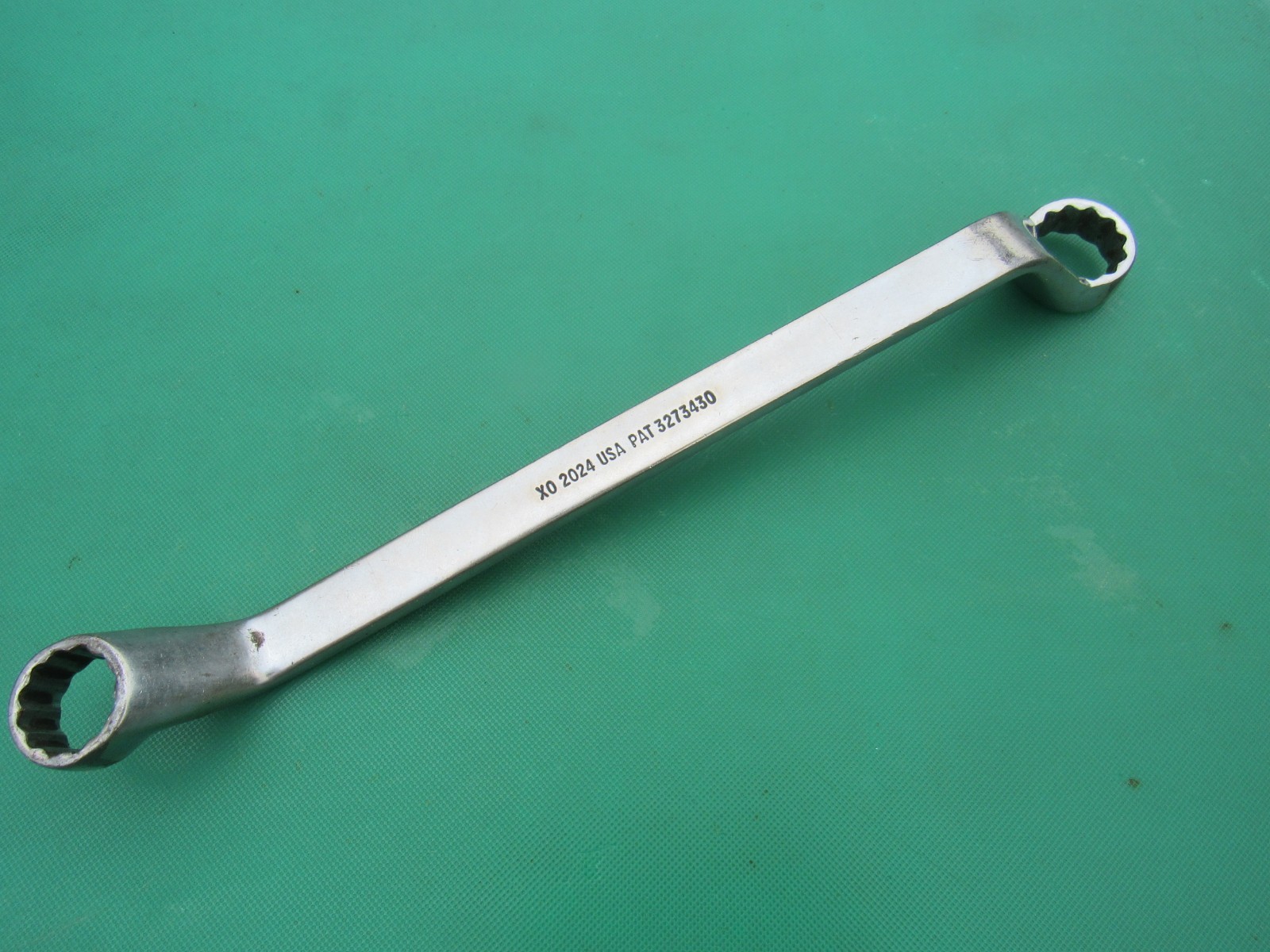 SNAP ON X02024 5/8″ X 3/4″ 12 POINT BOX END WRENCH 60° OFFSET UNDERLINE USED XO