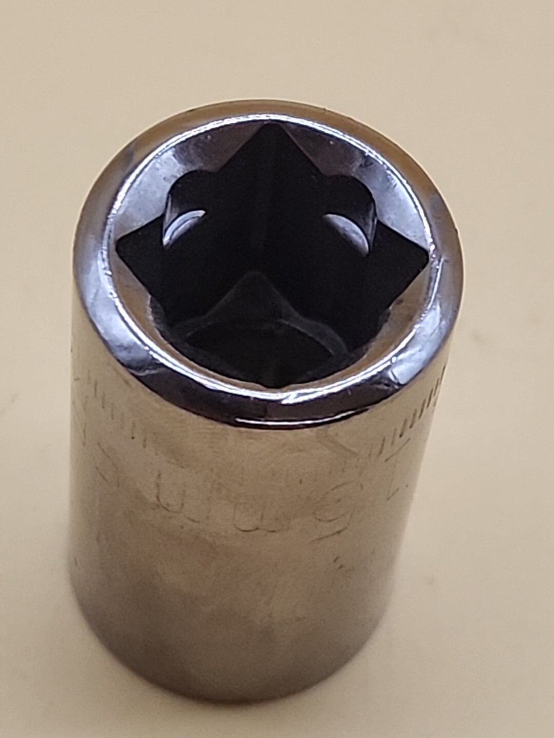 Craftsman Tools 15mm 12 Point 1/2″ Drive Socket G2 44236 USA