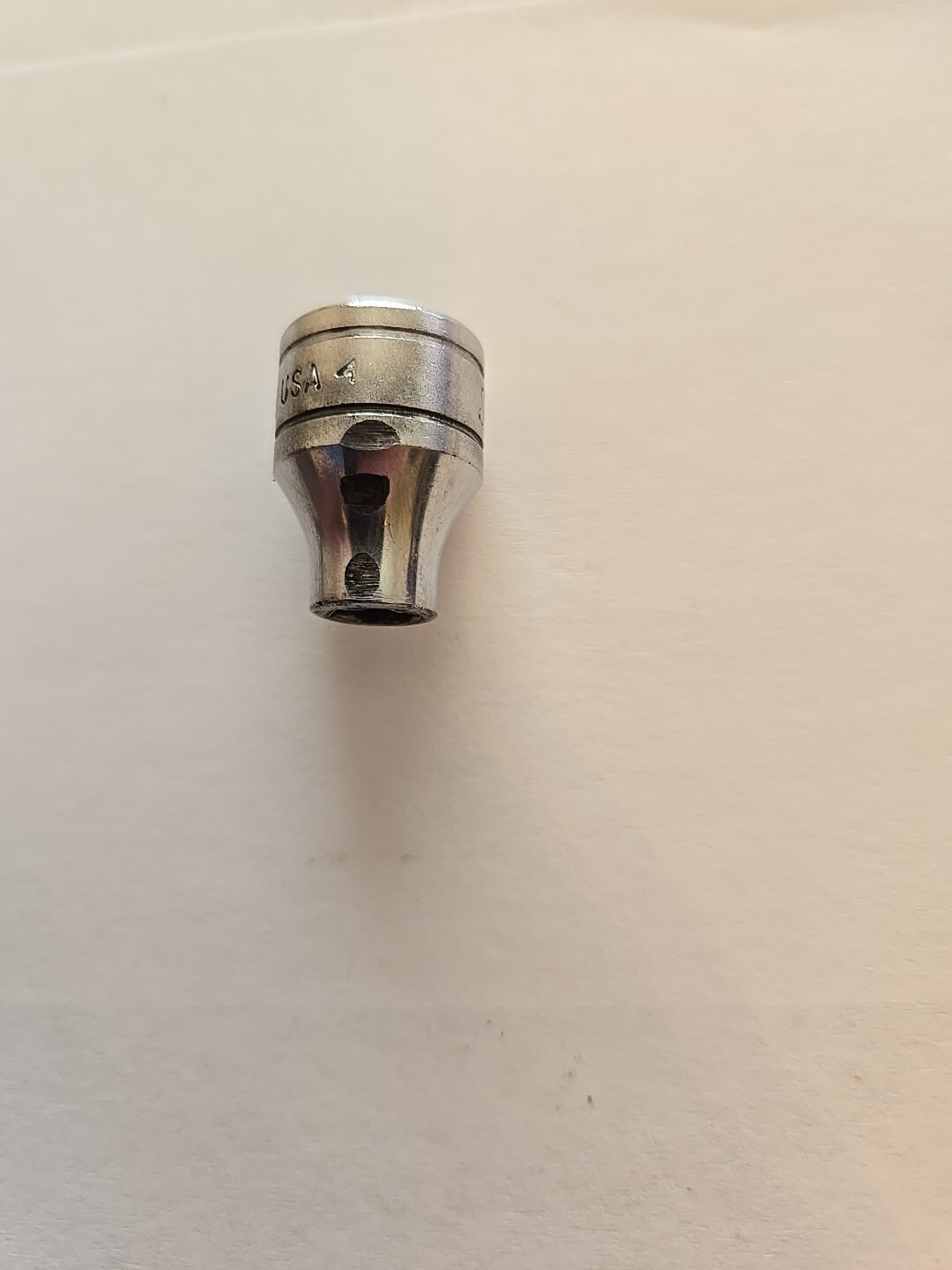 Snap On 3/8″ Drive 1/4″ 6PT SAE Shallow Chrome Socket FS081