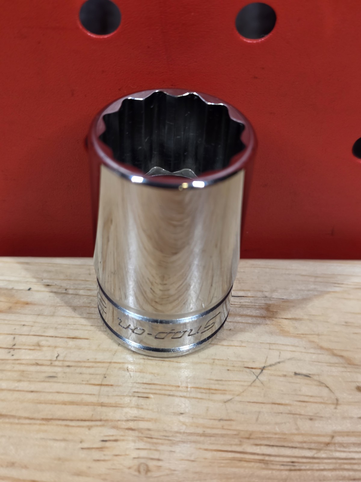 Snap-on Tools FDS251 25/32″ NICE 3/8″ Drive 12-Point SAE Semi-Deep Chrome Socket