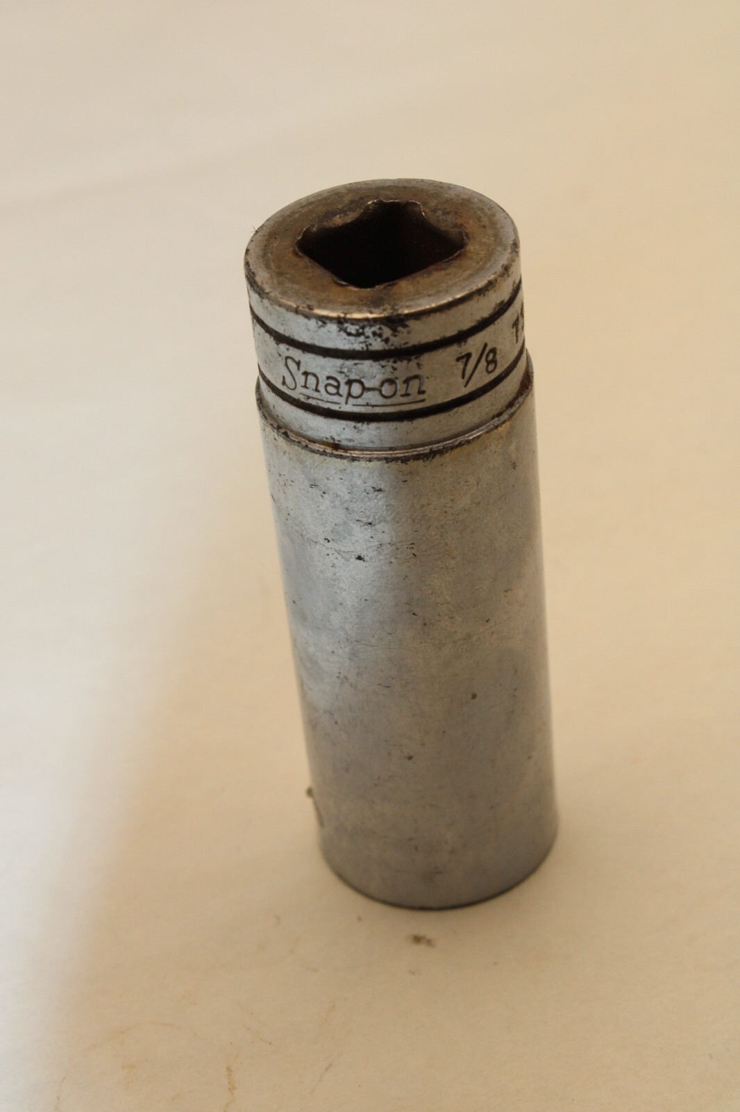 Snap On 1/2″ Drive 7/8″ 6PT Deep Chrome Socket TS281