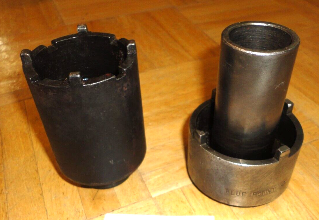 SNAP-ON TOOLS 2 PIECE 1/2 DRIVE AXLE NUT 4 LUG & 4 LUG SAE. SPANNER SOCKETS