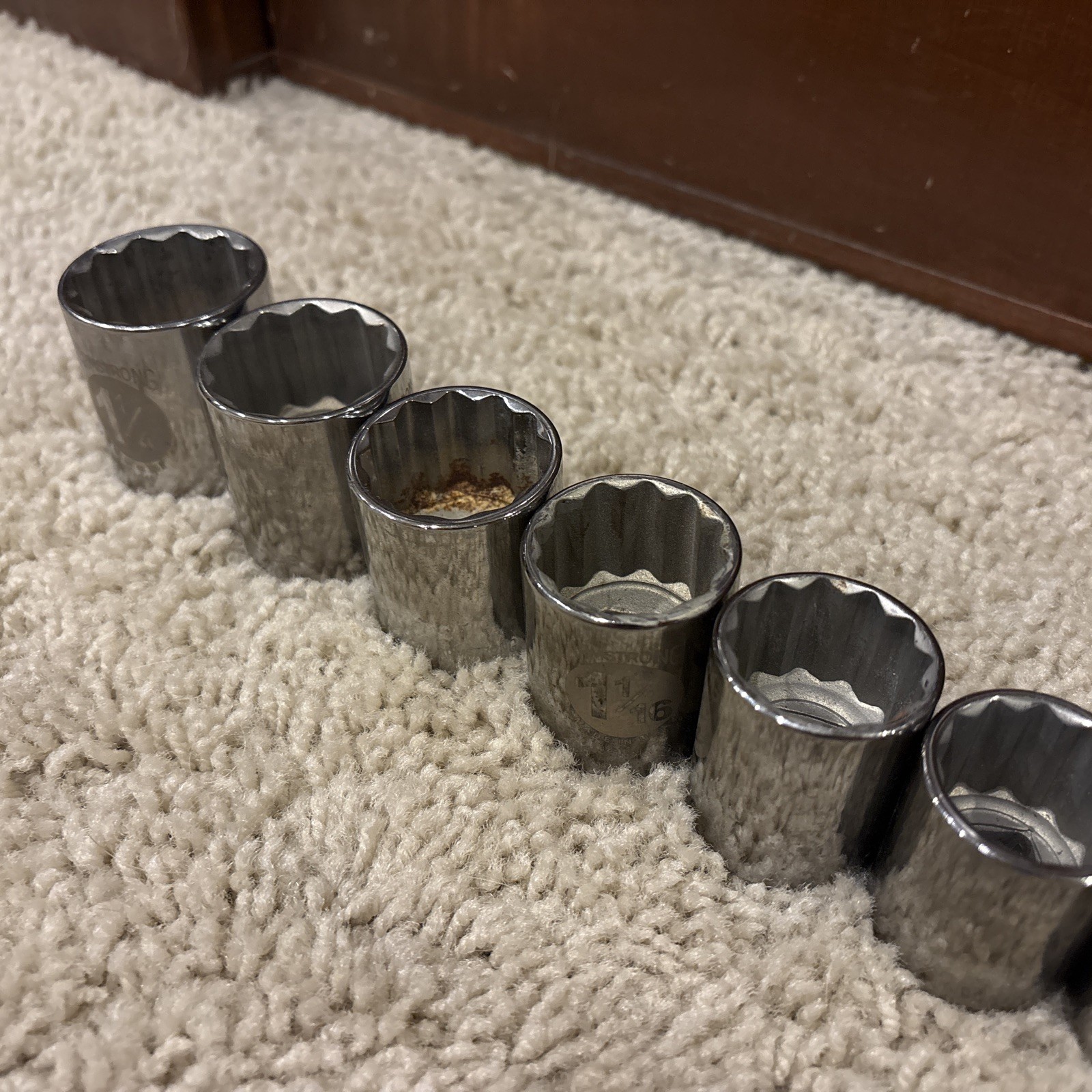 Armstrong 12 Point 1/2″ Drive 15 Piece Socket Set 3/8” to 1-1/4” Made in USA