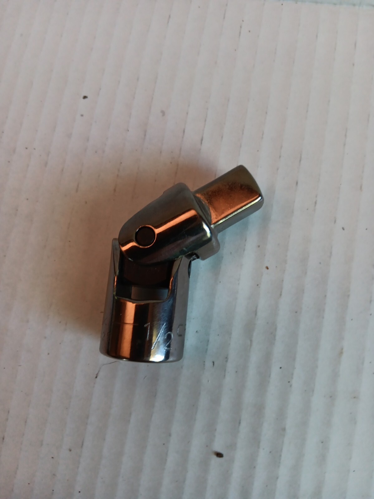 Craftsman USA Lot Of 2 -V- 4435 3/8” & GK 4425 1/2″ Universal Swivel Socket