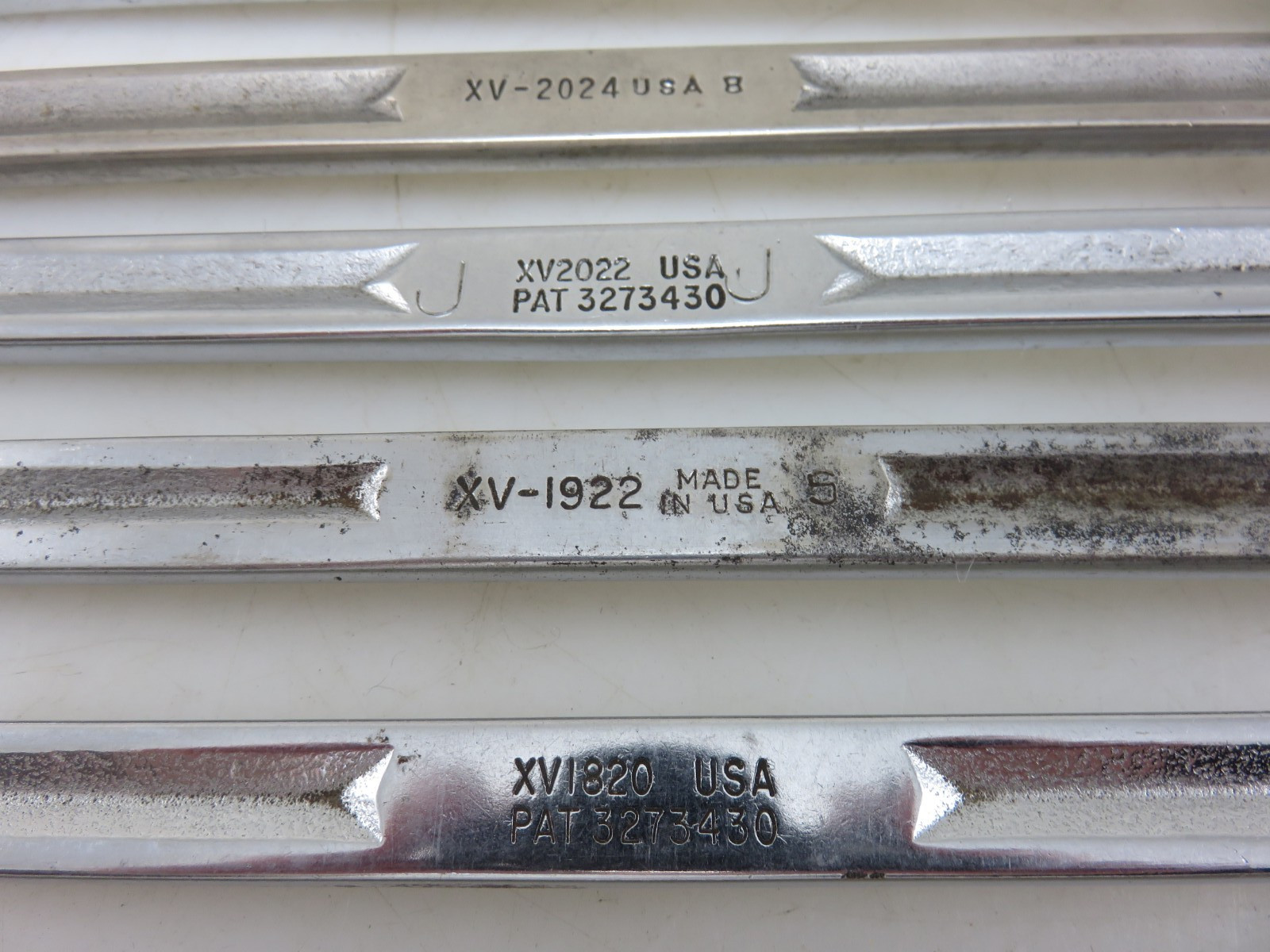 Snap-On XV Series Offset Box End Wrench 10pc Set 3/8″-1 1/4″ *NOT ALL SIZES*