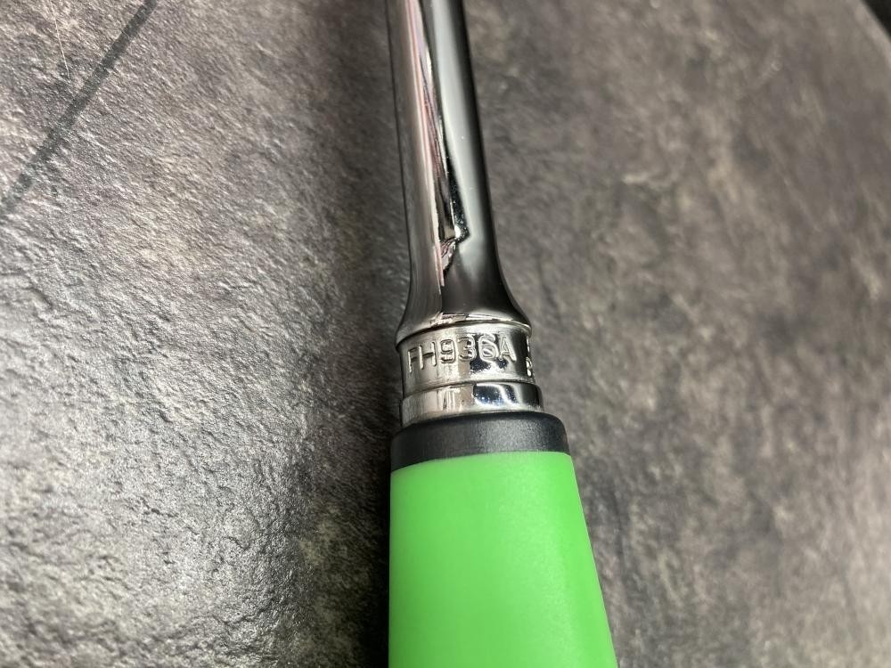 Snap-On Tools 3/8″ Drive Standard Length Ratchet FH936A green