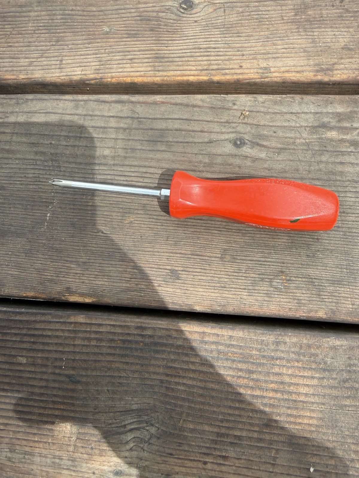 NICE Snap On Tools SDDP31 No. 1 Phillips RED Hard Handle Screwdriver