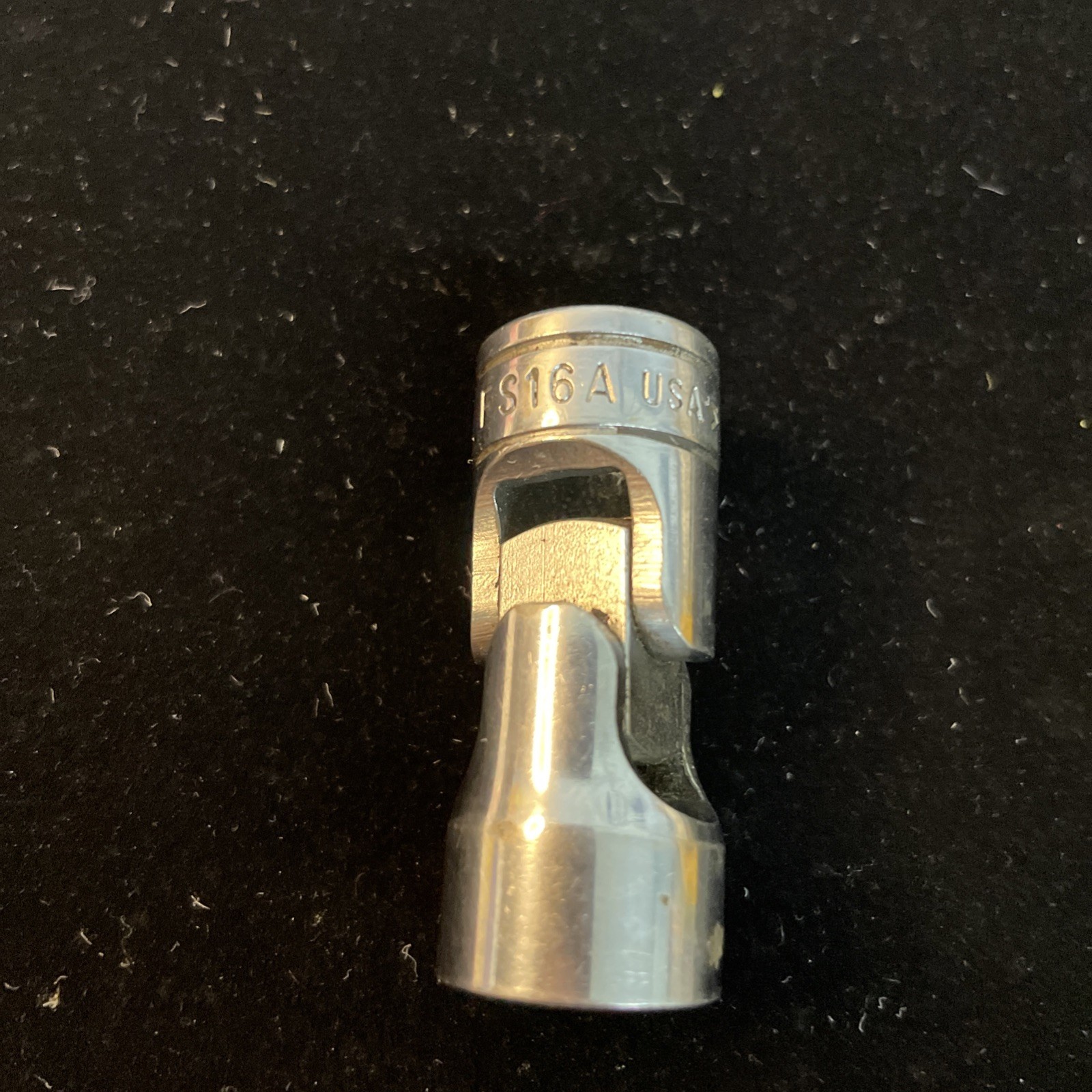 Snap-on Tools 3/8″ Drive 1/2″ 6 Point Chrome Universal Swivel Socket FS16A USA
