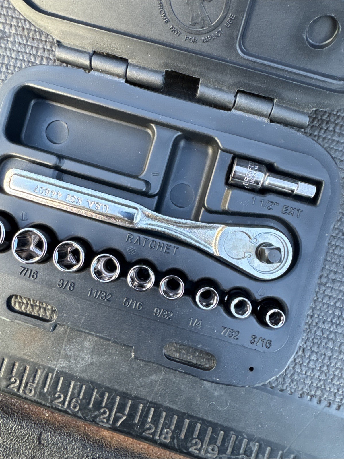 NOS Sears Craftsman USA 11-piece 1/4″ Drive Socket Wrench Set Case, 9-34860