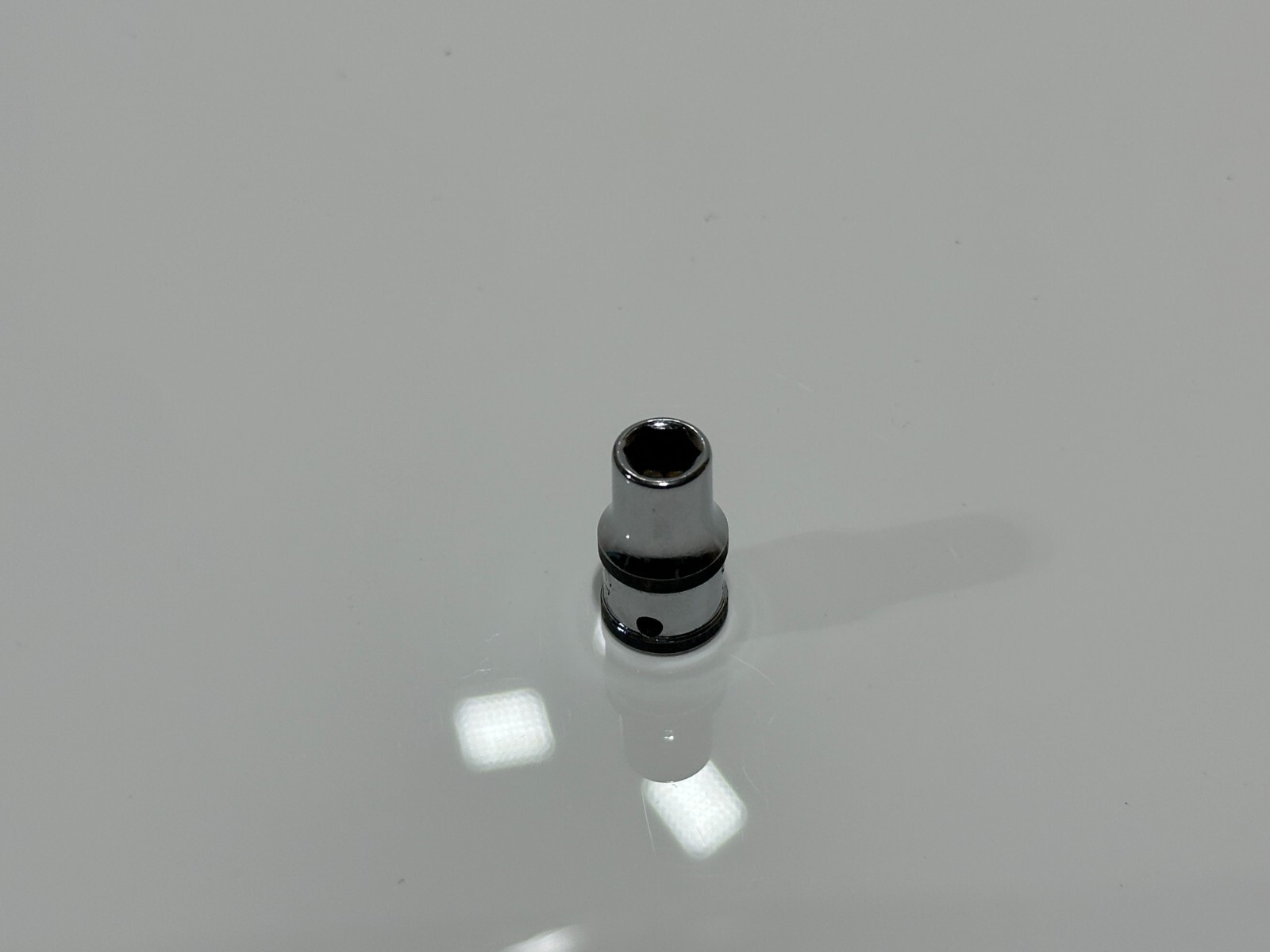 Snap-on Tools USA TMM6 6mm Metric 1/4″ Drive Shallow Socket – 6PT. – Black Ring