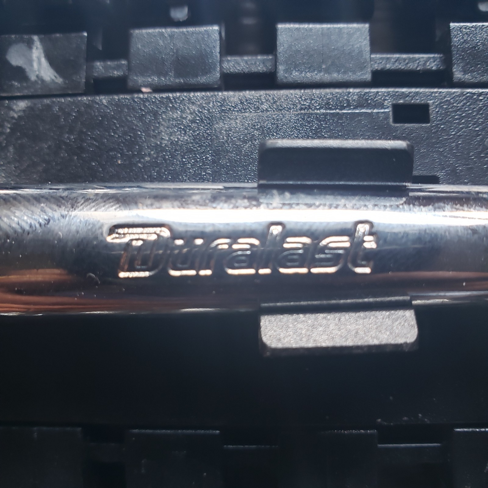 Pittsburgh 21-piece high-visibility 3/8″ drive SAE and metric socket set.