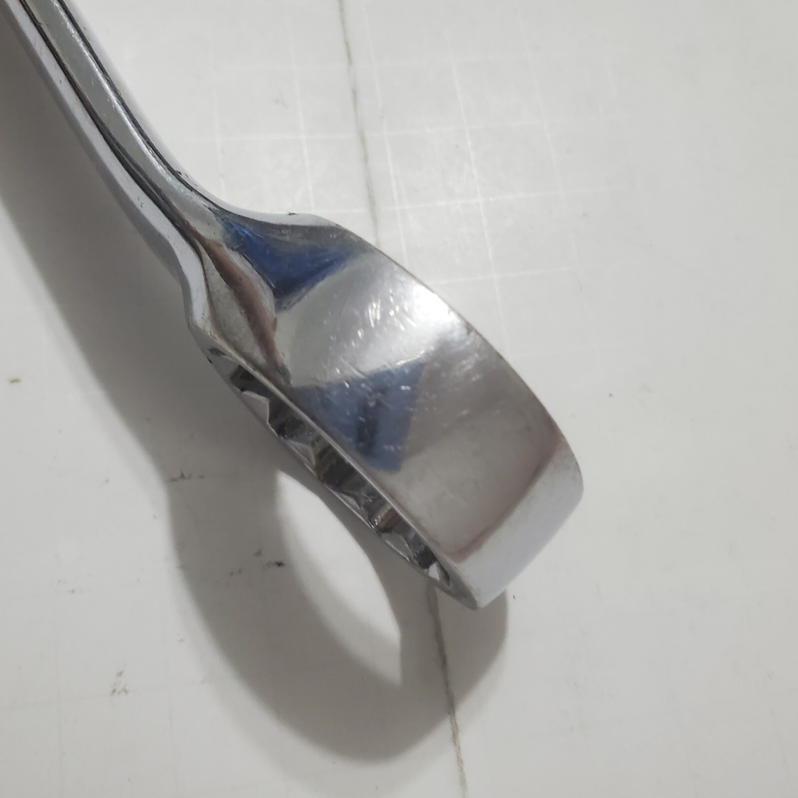 Northern Tools Large 1-1/4 Combination Wrench 12pt. SAE Chrome Finish