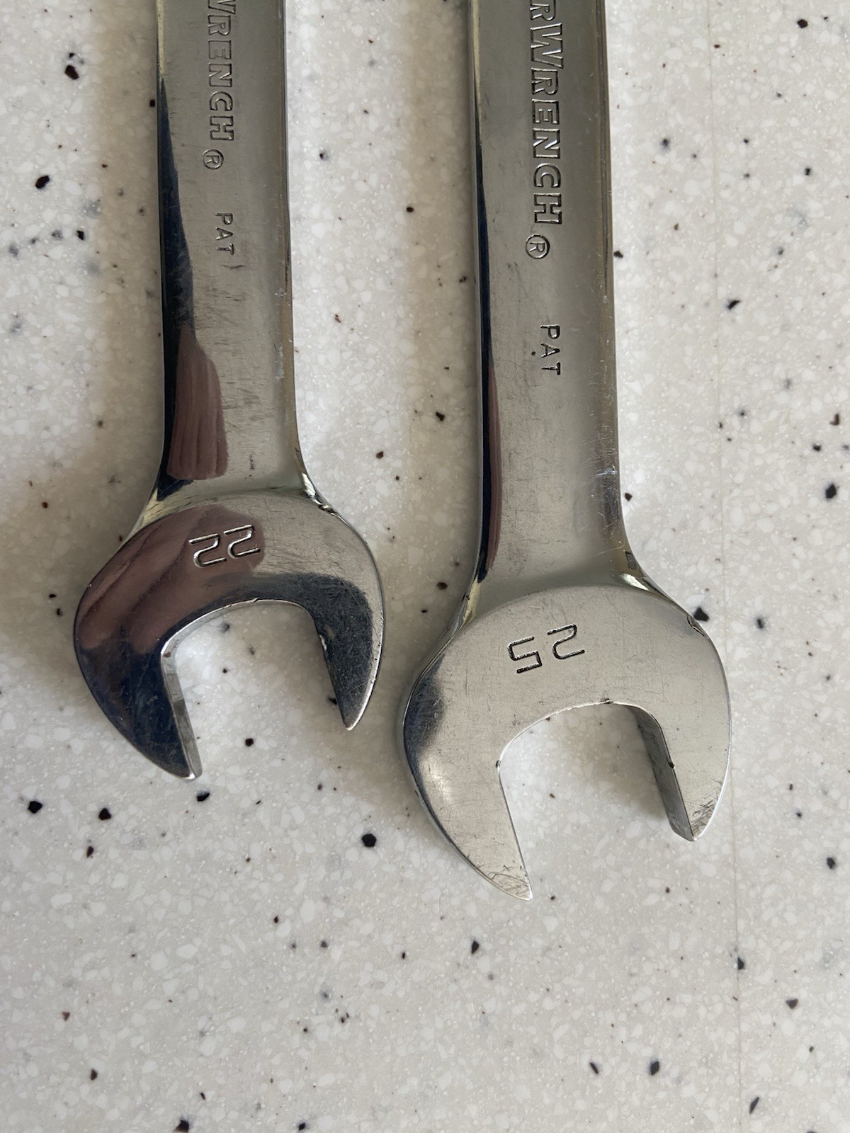 Lot Of 2 Reversible Gear Wrenches 22mm 25mm