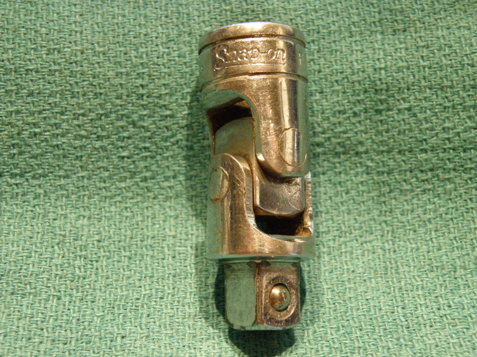 Snap-On 3/8″ Universal Joint / Swivel Adapter. FU8A Very Good Cond. Made In USA