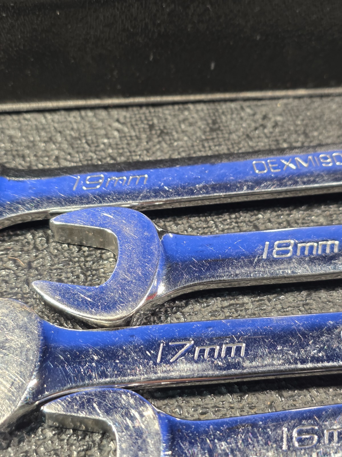 Snap-on OEXM710B 10mm-19mm 10-Piece Flank Drive Chrome Combination Wrench Set