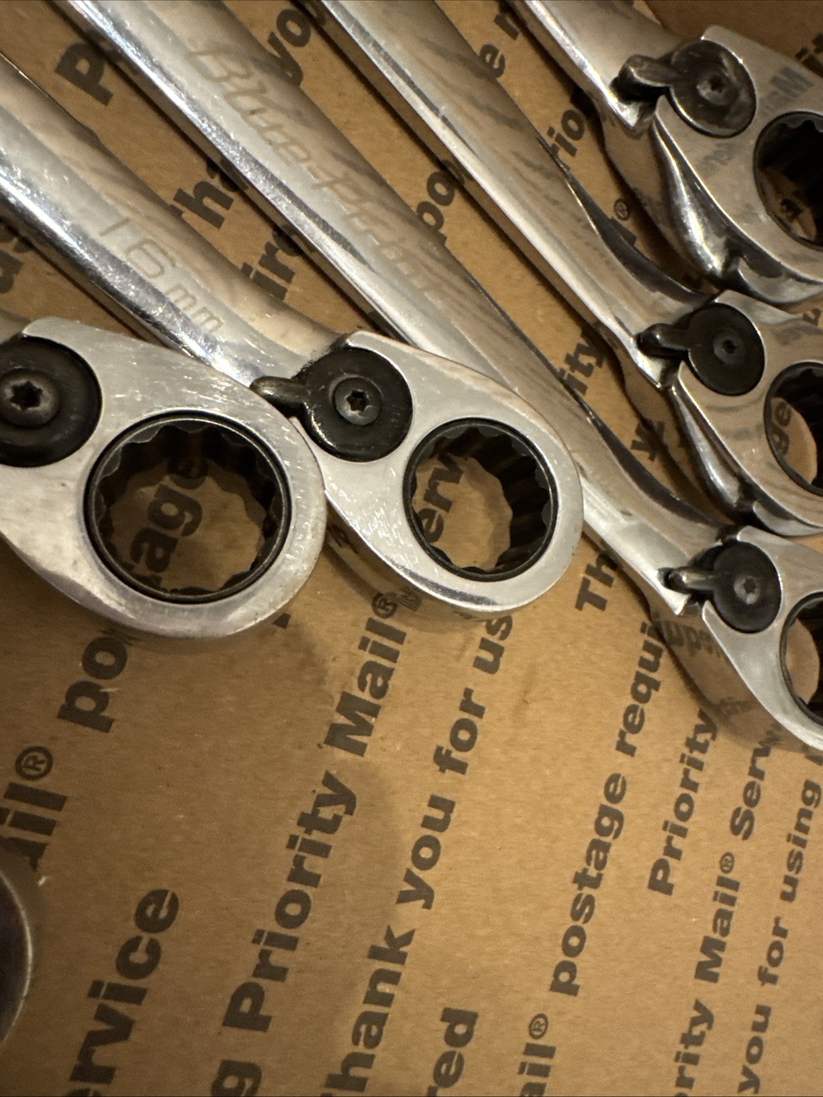 Blue Point 12 Pc Metric Reversible Ratcheting Wrench Set 8-19mm BOERM712