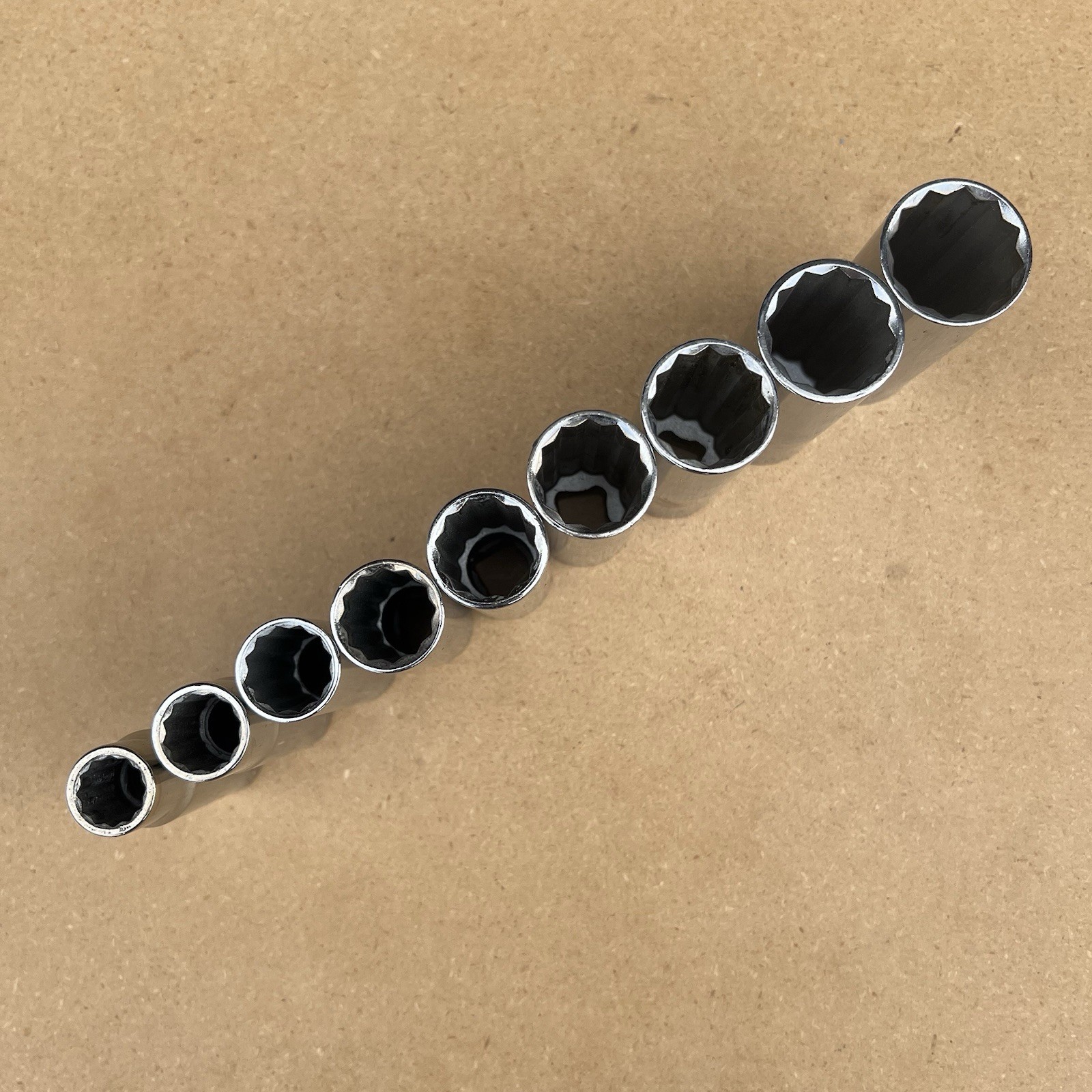 Craftsman 1/2″ Drive 12 Pt SAE Deep Socket Set 1/2″ – 1″ (9 Pcs) V & G Series