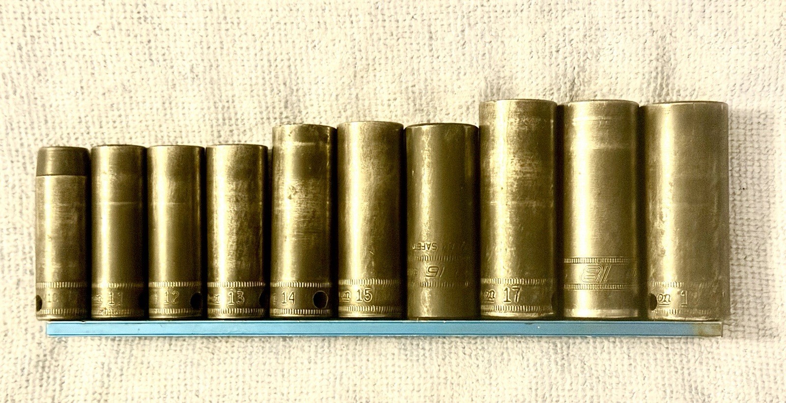 Snap-on 210SIMFYA 3/8″ Dr Metric Deep Impact Socket Set 10mm-19mm 6pt Profession