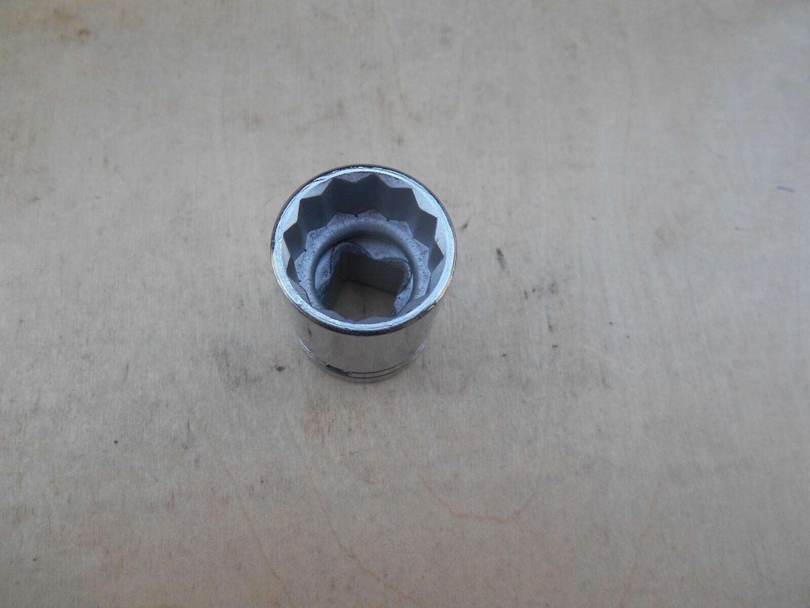 NEW 1/2″ DRIVE 22mm Std. SOCKET, 12-point, POLISHED CHROME, PROTO # 5422M