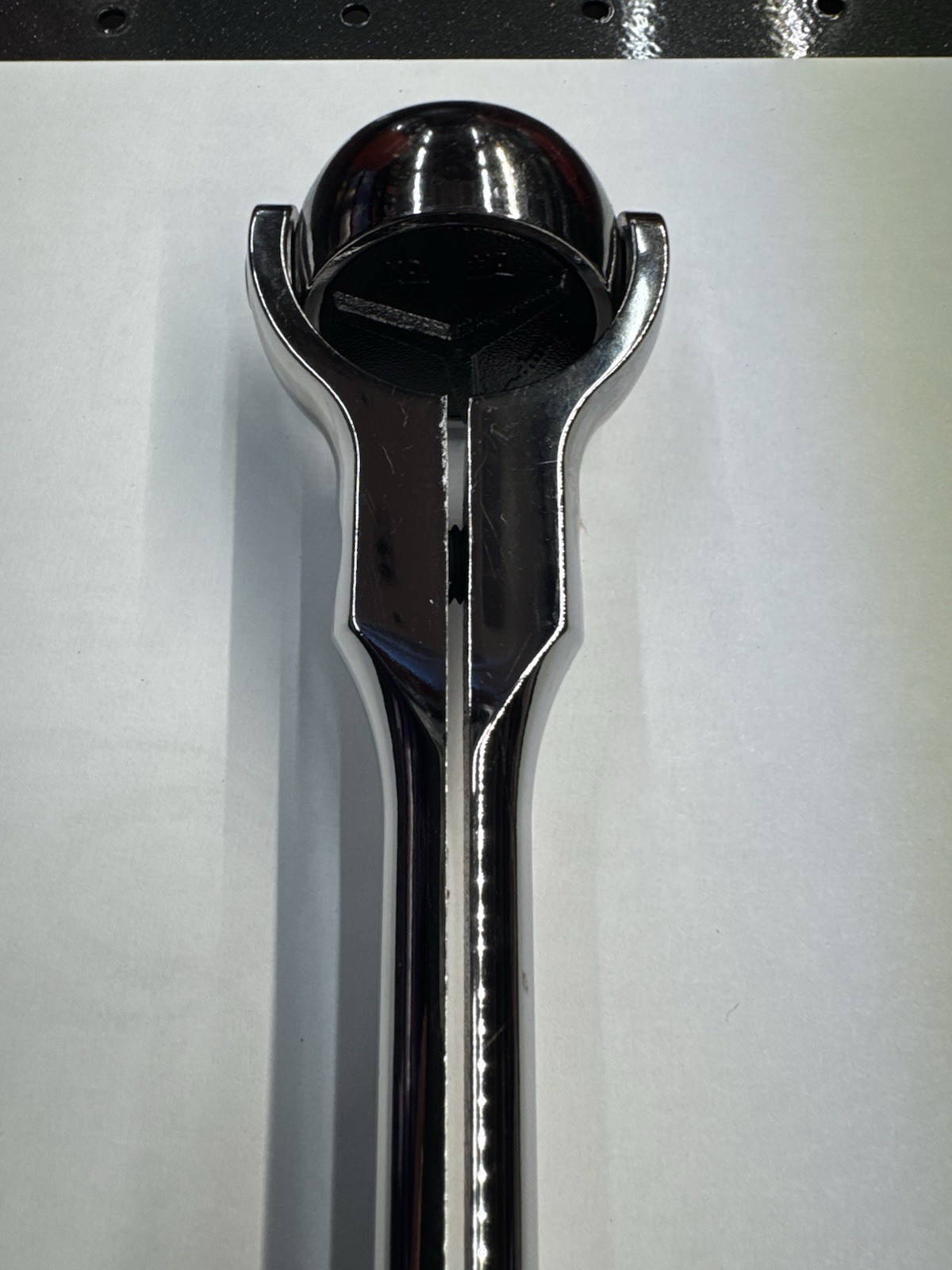 *Brand New* Snap On 3/8 Swivel Head Pearl White Hard Handle Ratchet FHNFD100PW
