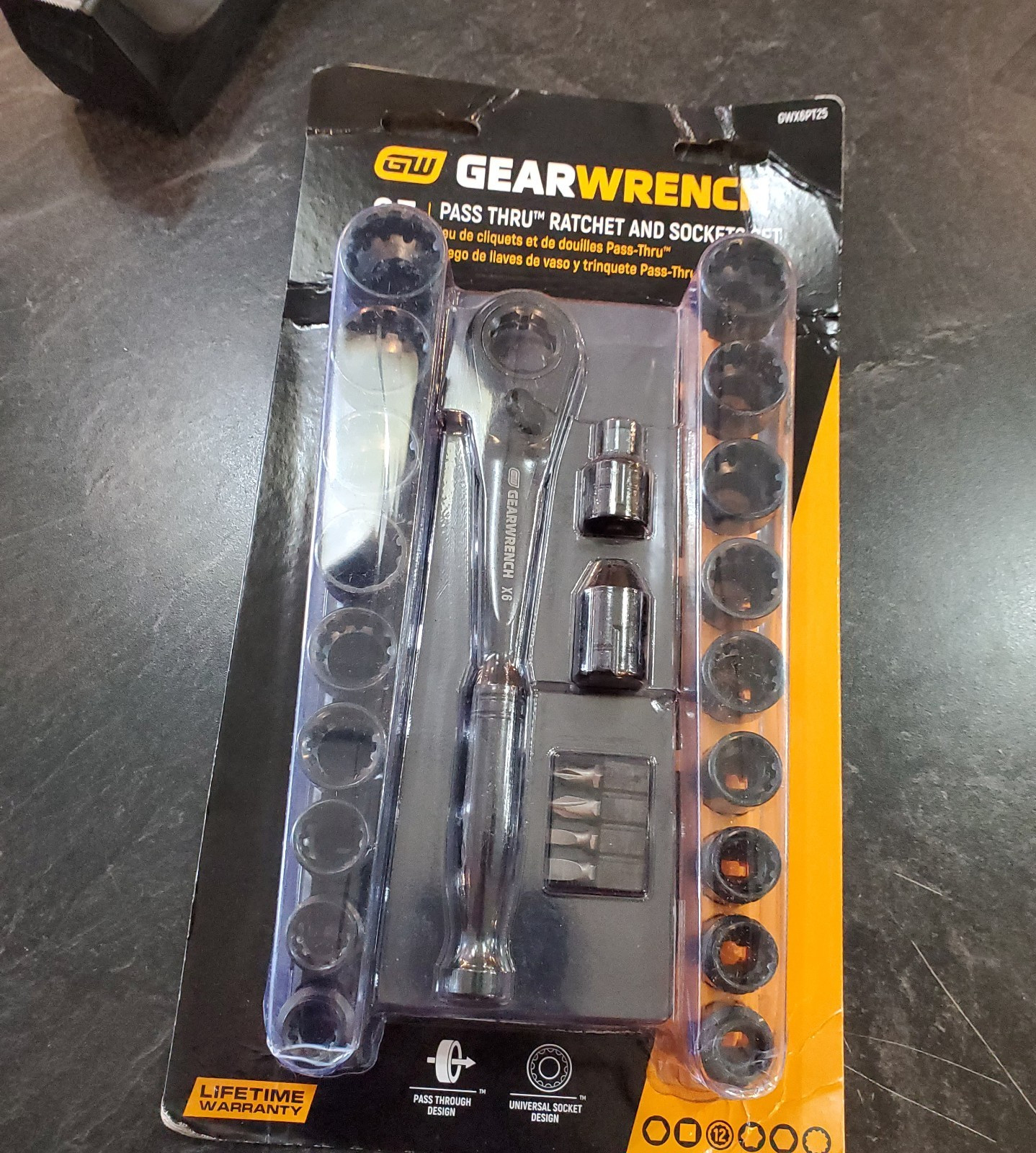 GEARWRENCH GWX6PT25 – 25 Piece 3/8 in. Drive Pass-Thru Ratchet and Socket Set