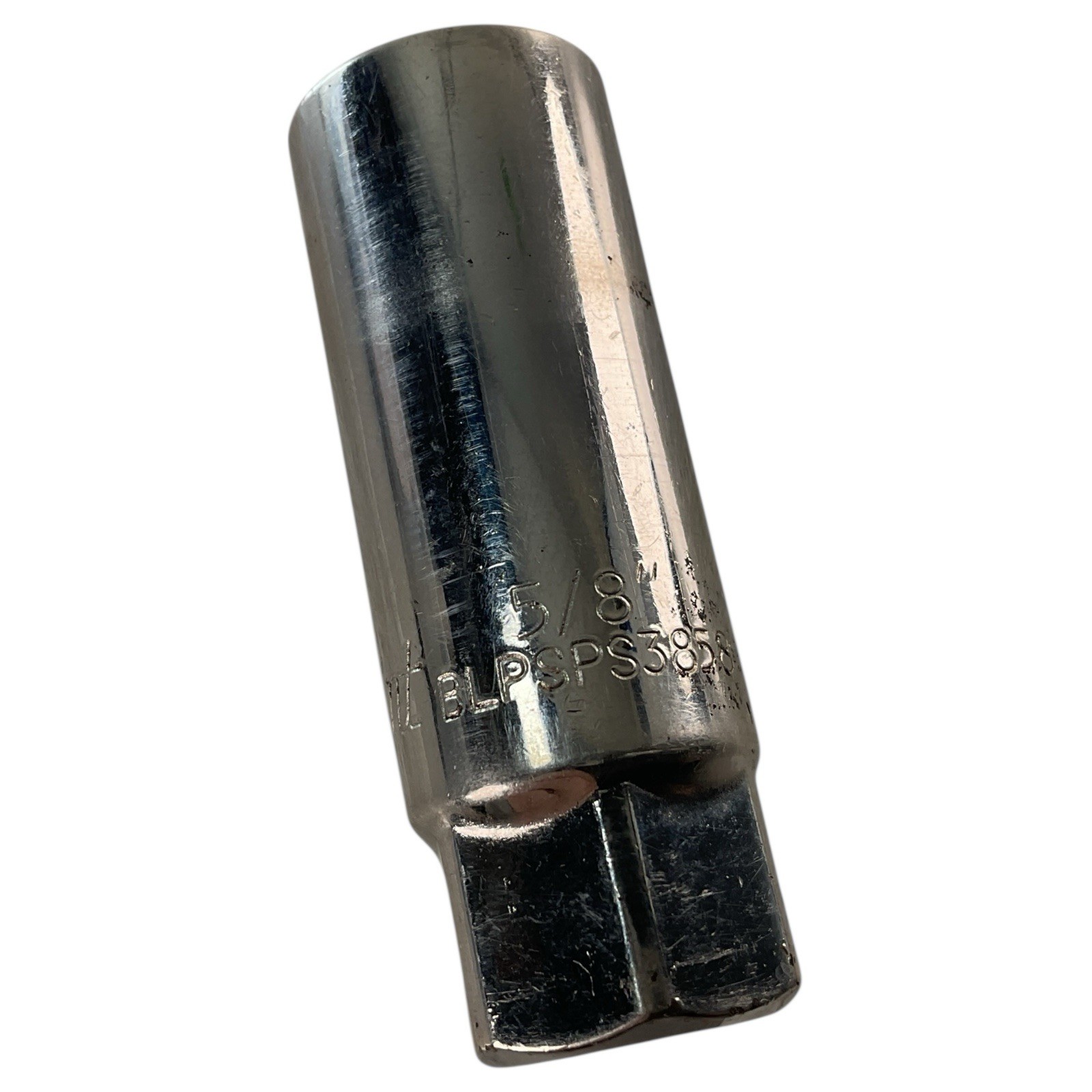 Blue-Point Tools Spark Plug Socket BLPSPS3858 3/8″ Drive 5/8″ SAE 6 Point Clean