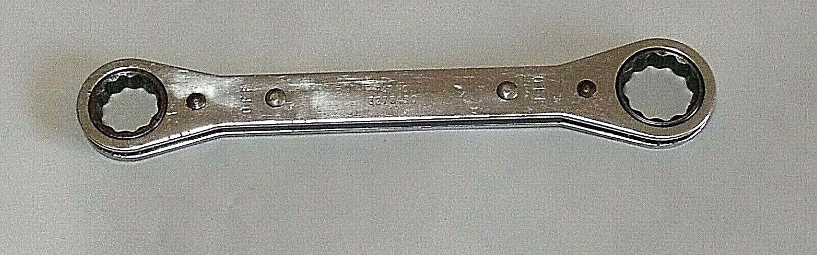Snap on R2428, 3/4″ x 7/8″, Ratcheting Box Wrench, Flat, 8.6″ Long, 12 Point.